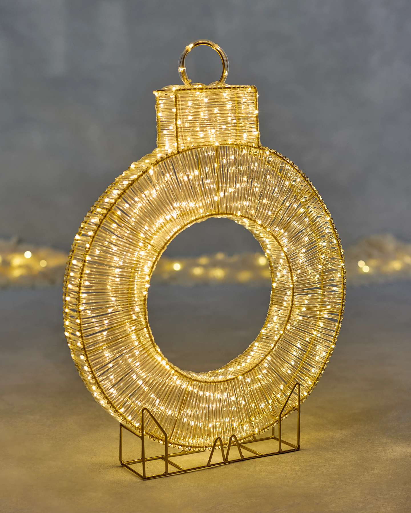 20" Twinkling Ornament Silhouette