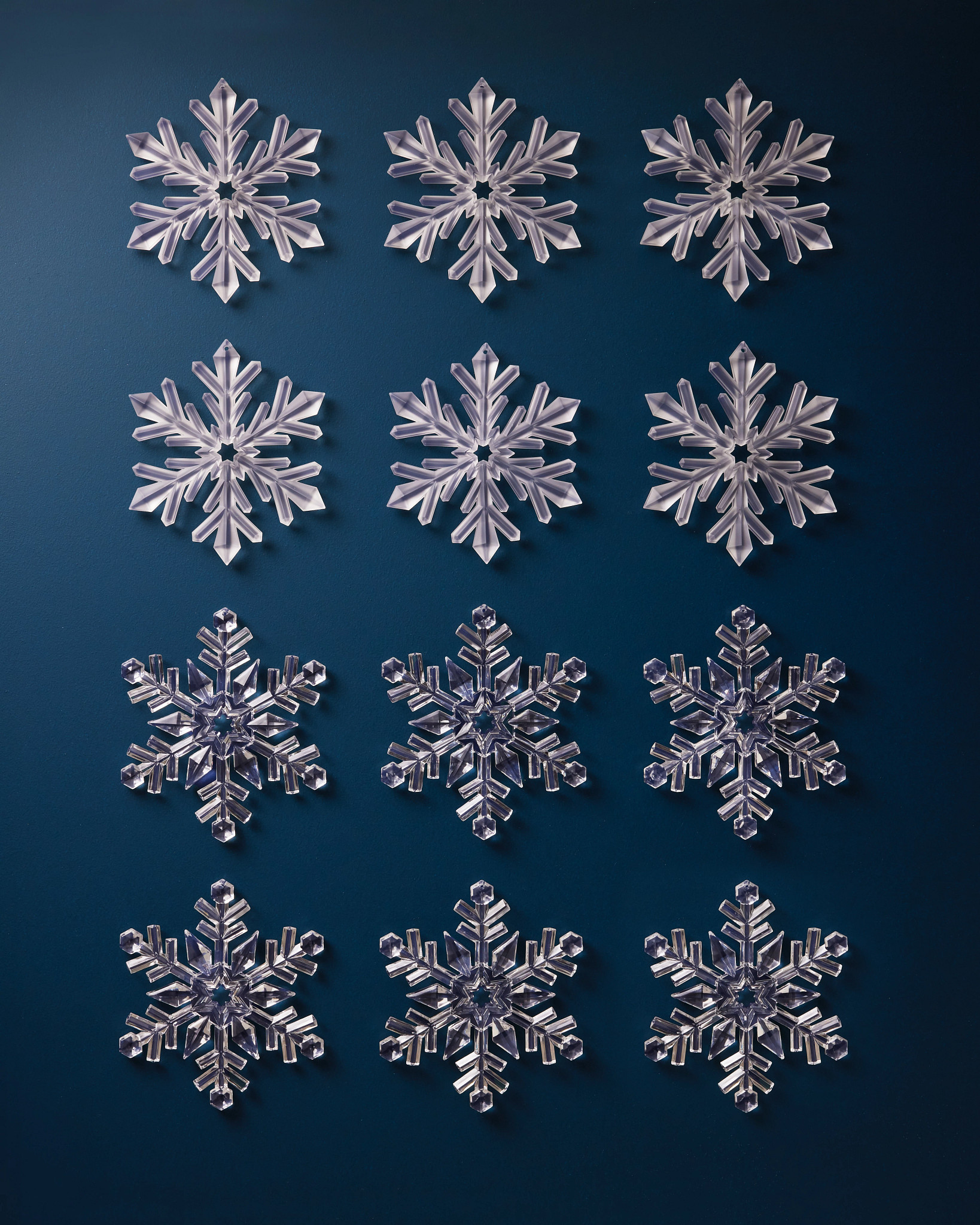 Snowflake Shatter-Resistant Ornaments