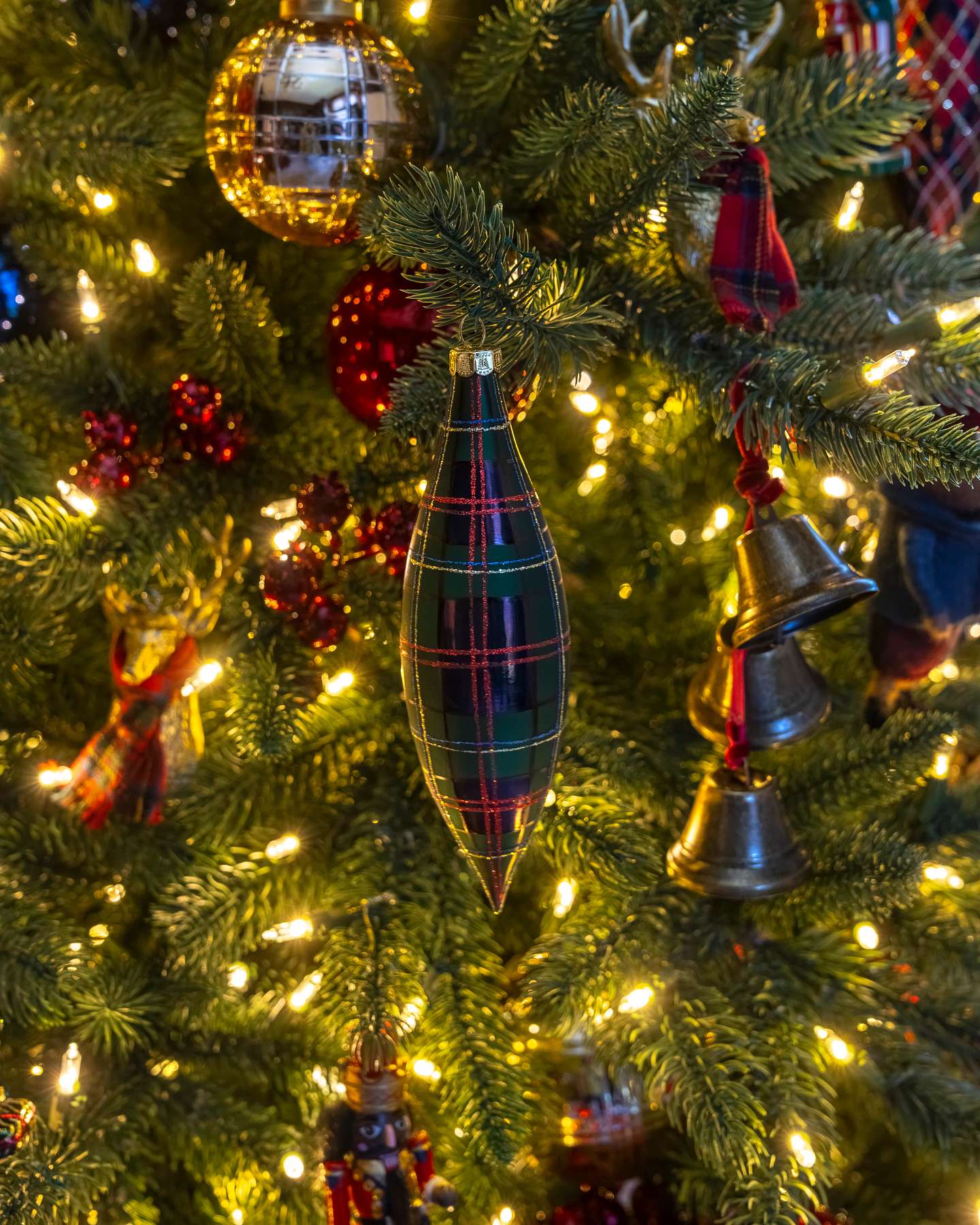 Highland Manor Main Glass Ornaments, Set of 30