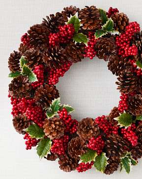 Holly Berry Pinecone Wreath Holly Berry Pinecone Wreath
