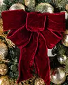 Biltmore Legacy Wreath by Balsam Hill Closeup 10