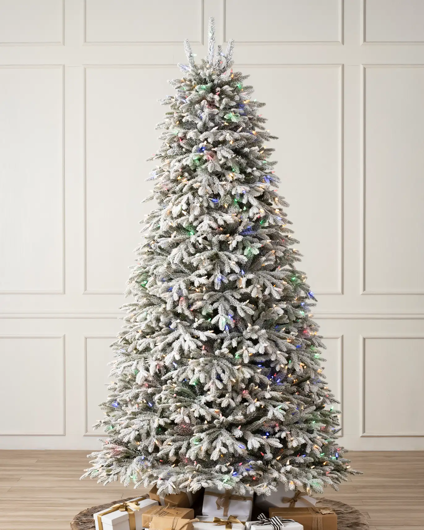 Image of 7.5f Frosted Fraser Fir Christmas Tree