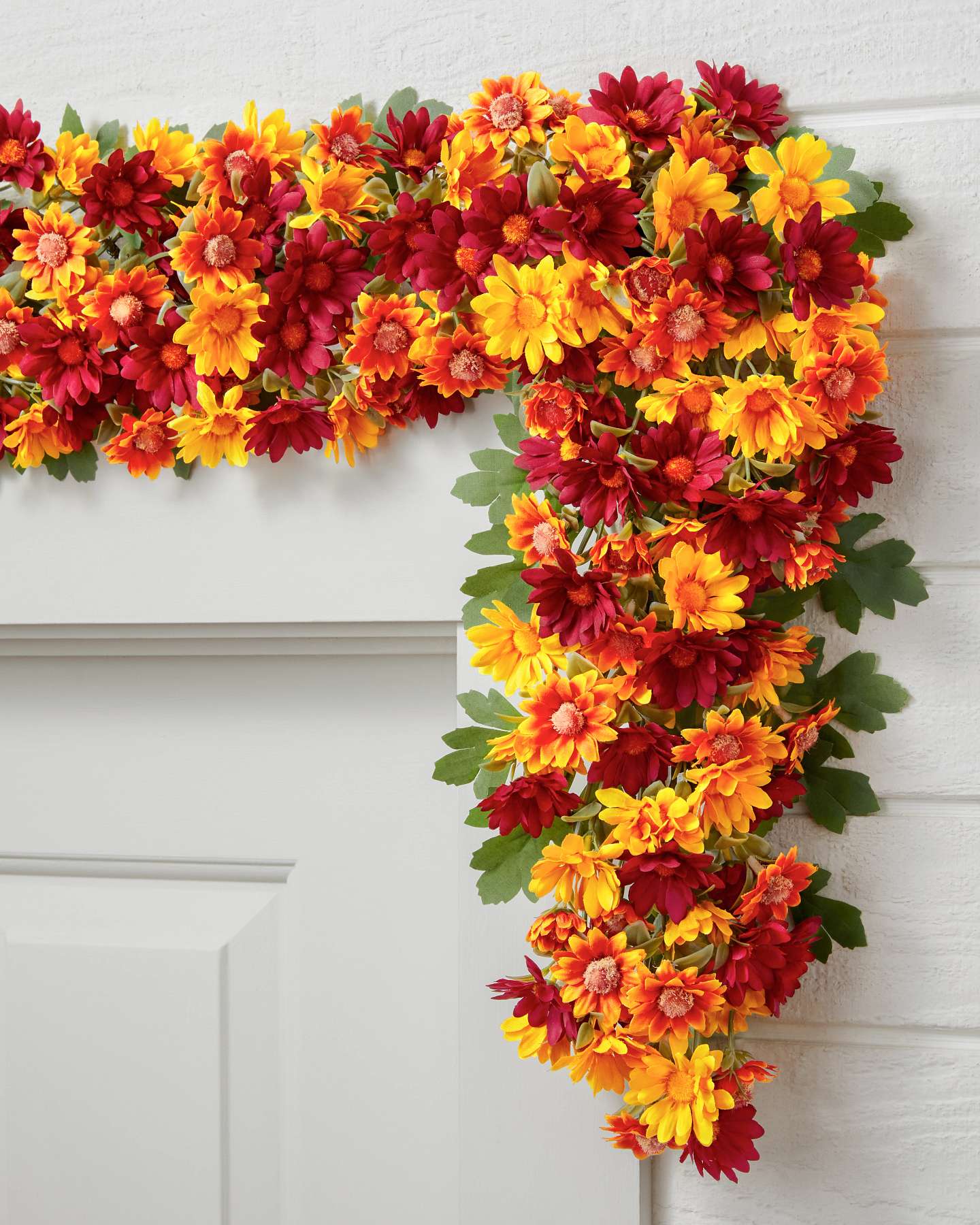 Balsam Hill 6-Foot Outdoor Sunset Mums Garland Door Display