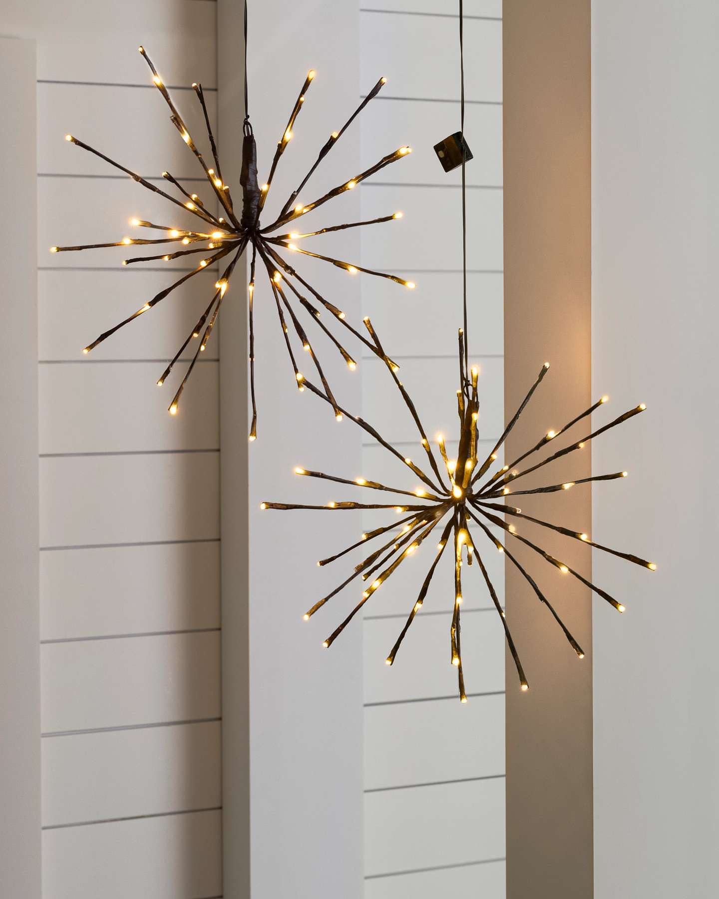 Balsam Hill Twig Outdoor LED Starburst Lights Set of 2 Product Display Showcase