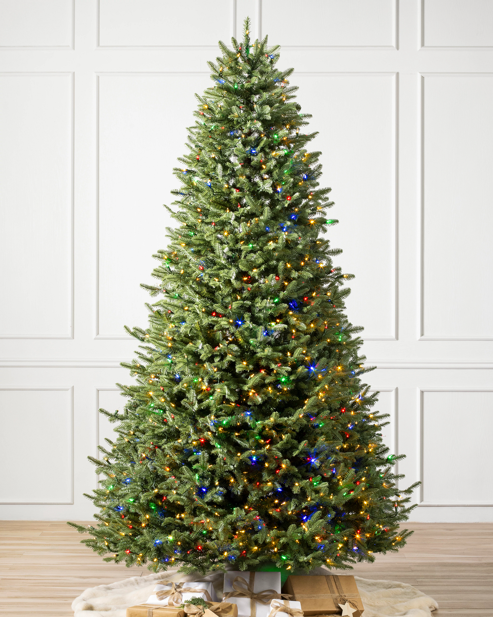 7 ft Artificial Christmas Trees: Pre-lit & Unlit | Balsam Hill 7 ft Artificial Christmas Trees: Pre-lit & Unlit | Balsam Hill