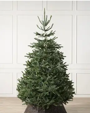 Künstliche Weihnachtsbäume wie echt