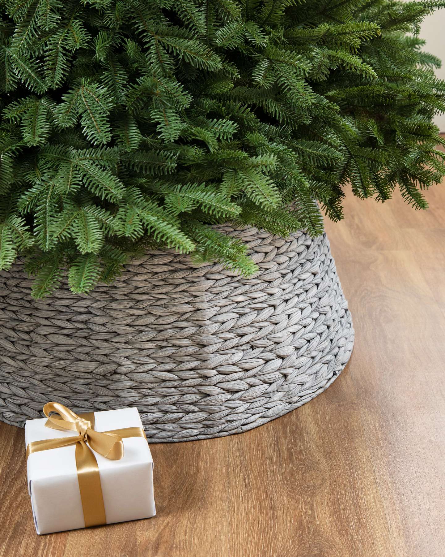 Balsam Hill Small Gray Wash Woven Artificial Christmas Tree Collar Product Display
