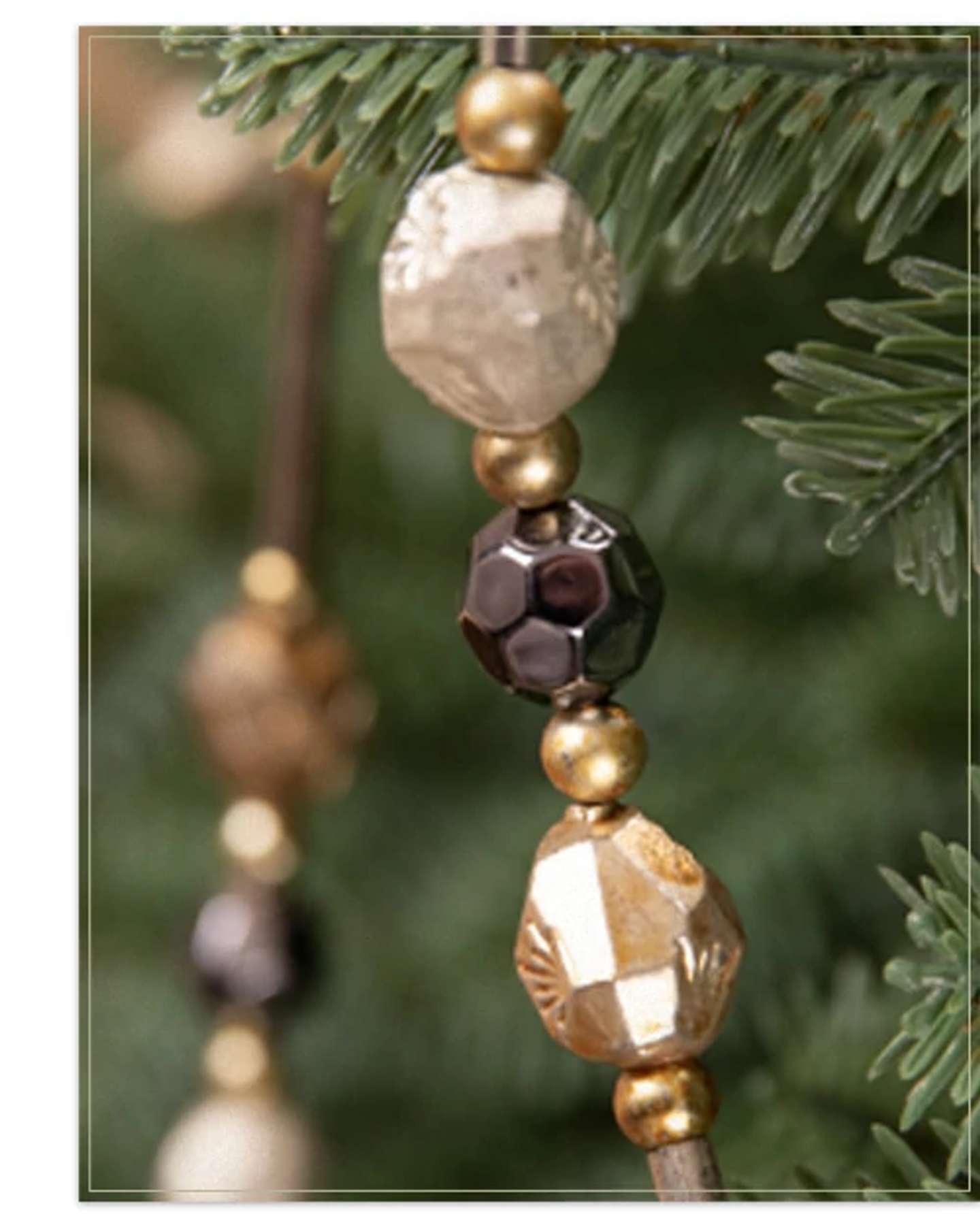 Balsam Hill Antiqued Beaded Artificial Christmas Tree Garland Set Product Display