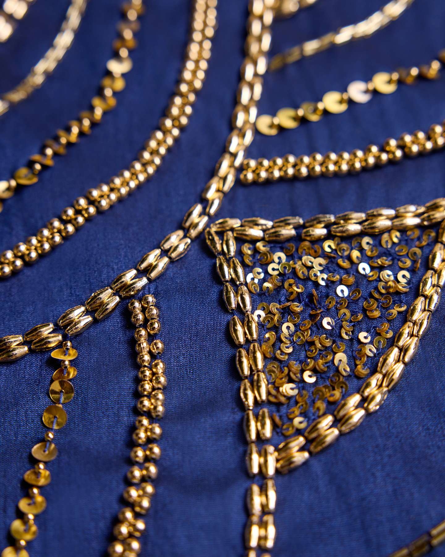 60" Sapphire Elizabeth Beaded Tree Skirt