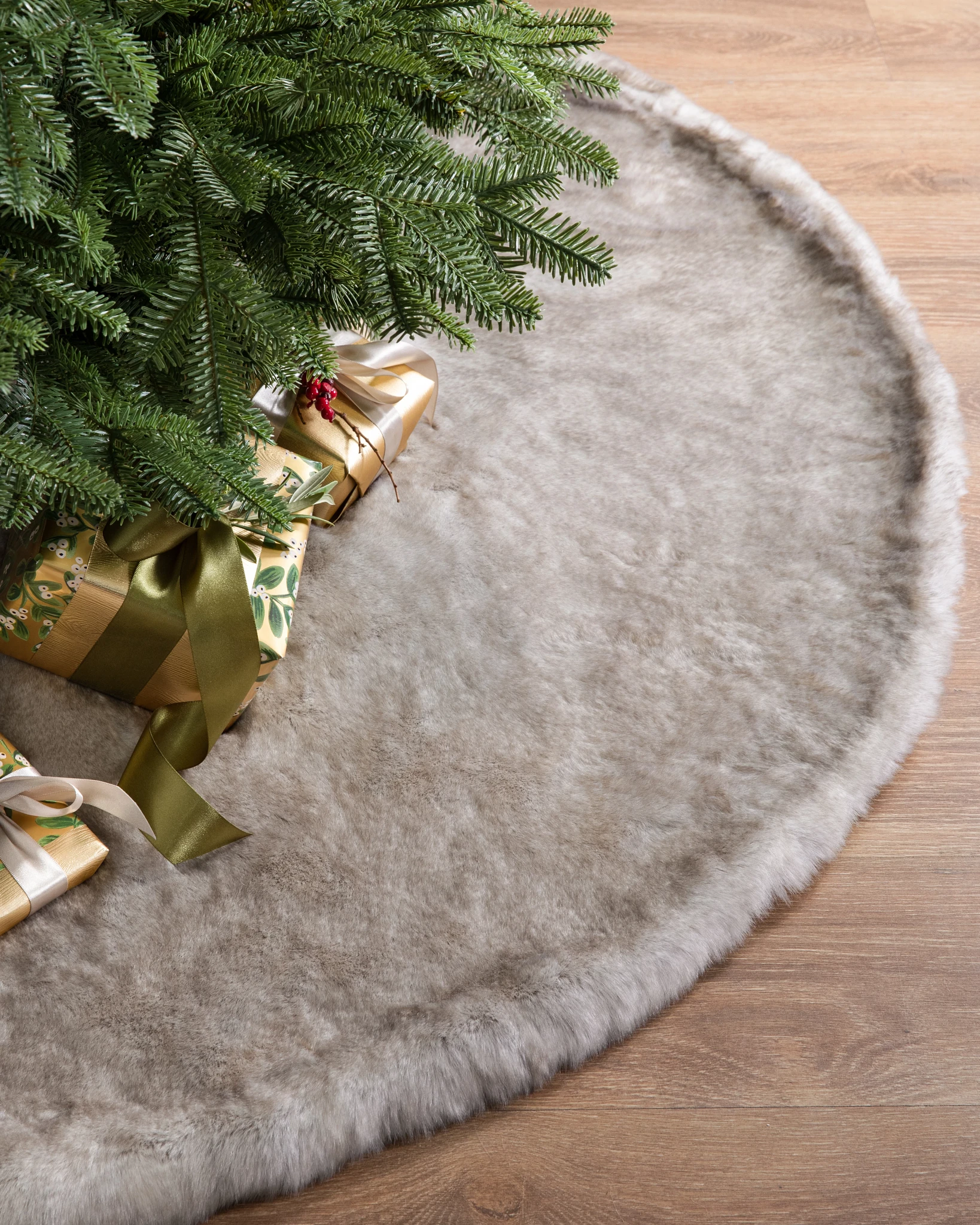 Gray Lodge Faux Fur Christmas Tree Skirt | Balsam Hill