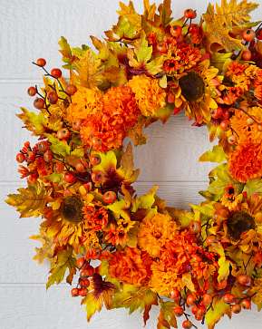 Outdoor Sunburst Mums Wreath Outdoor Sunburst Mums Wreath