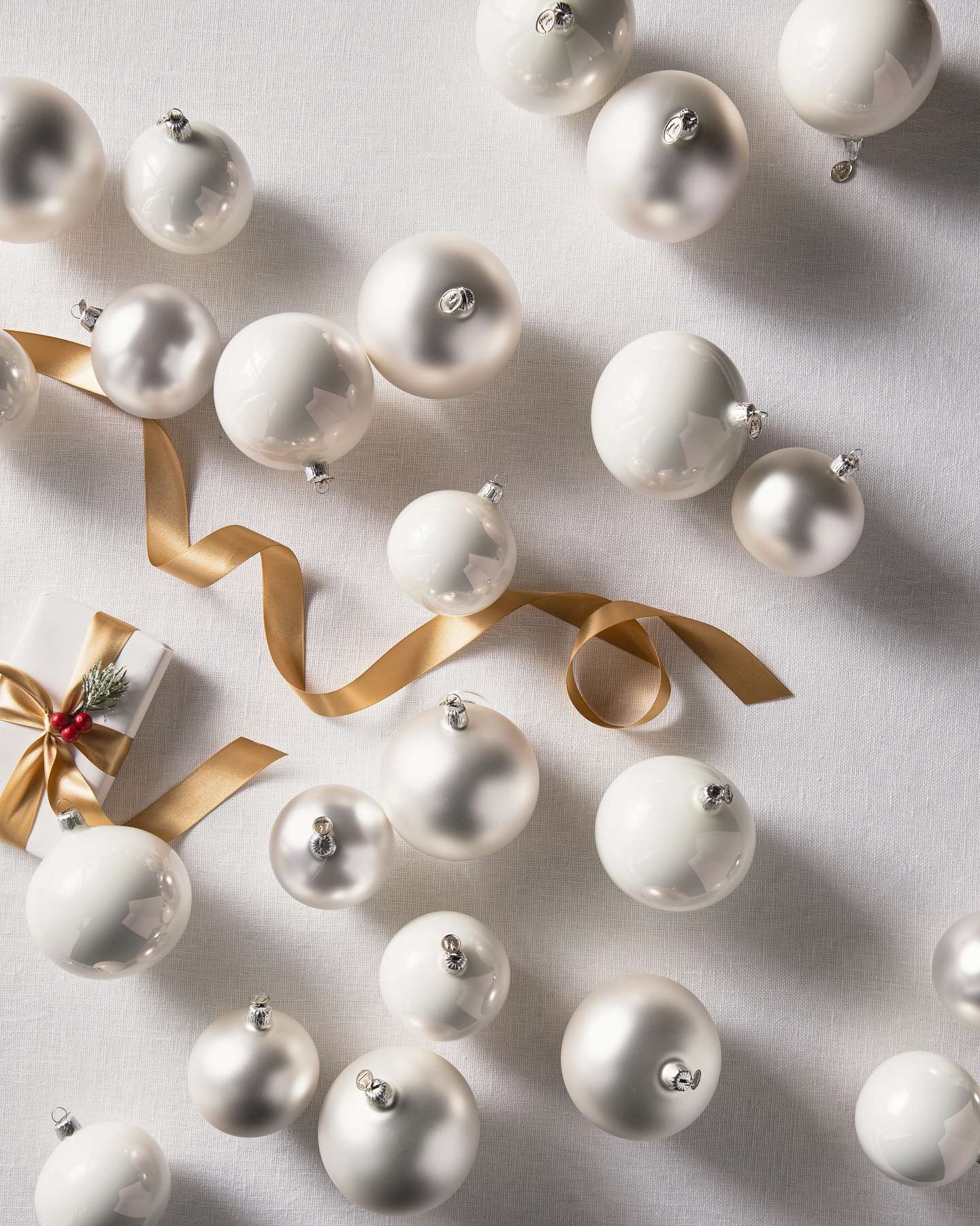 Balsam Hill White BH Essentials Classic Christmas Ornament Set of 24 Detailed View