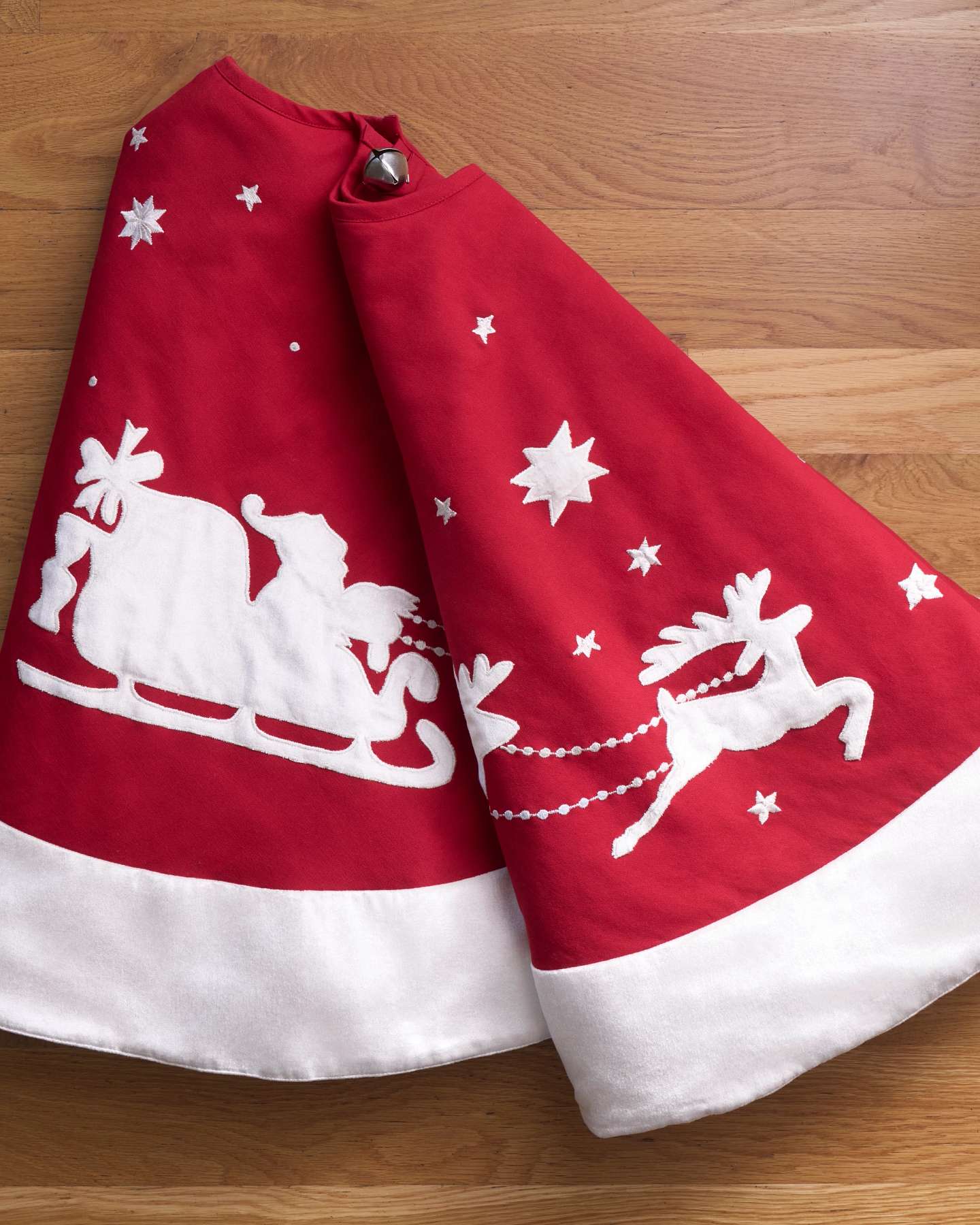 Balsam Hill Dashing Through The Snow Artificial Christmas Tree Skirt Lifestyle Diplay with Wooden Background
