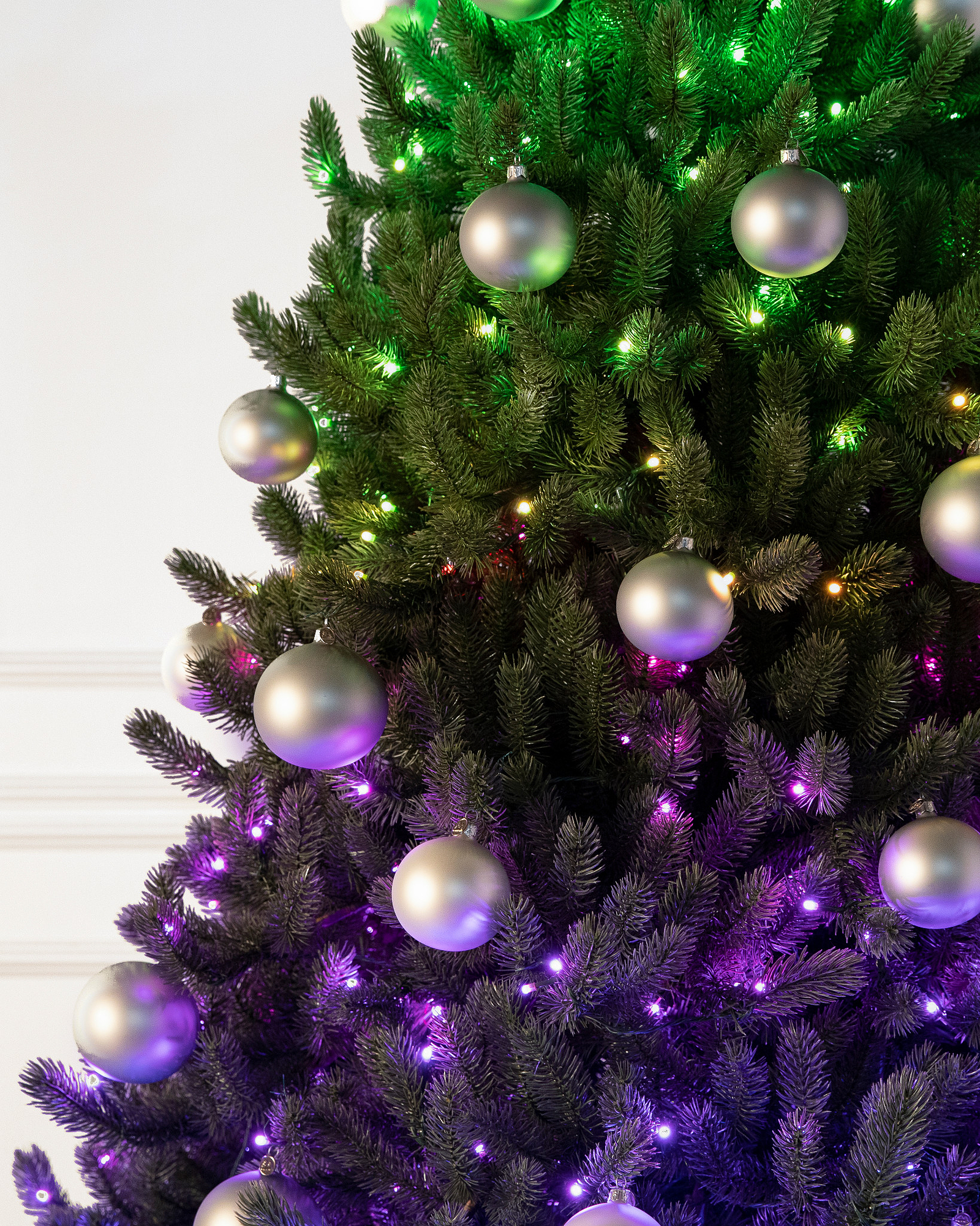 Décor monumental sapin de Noël 3D lumineux et scintillant extérieur H5m  7500 LED blanc chaud et