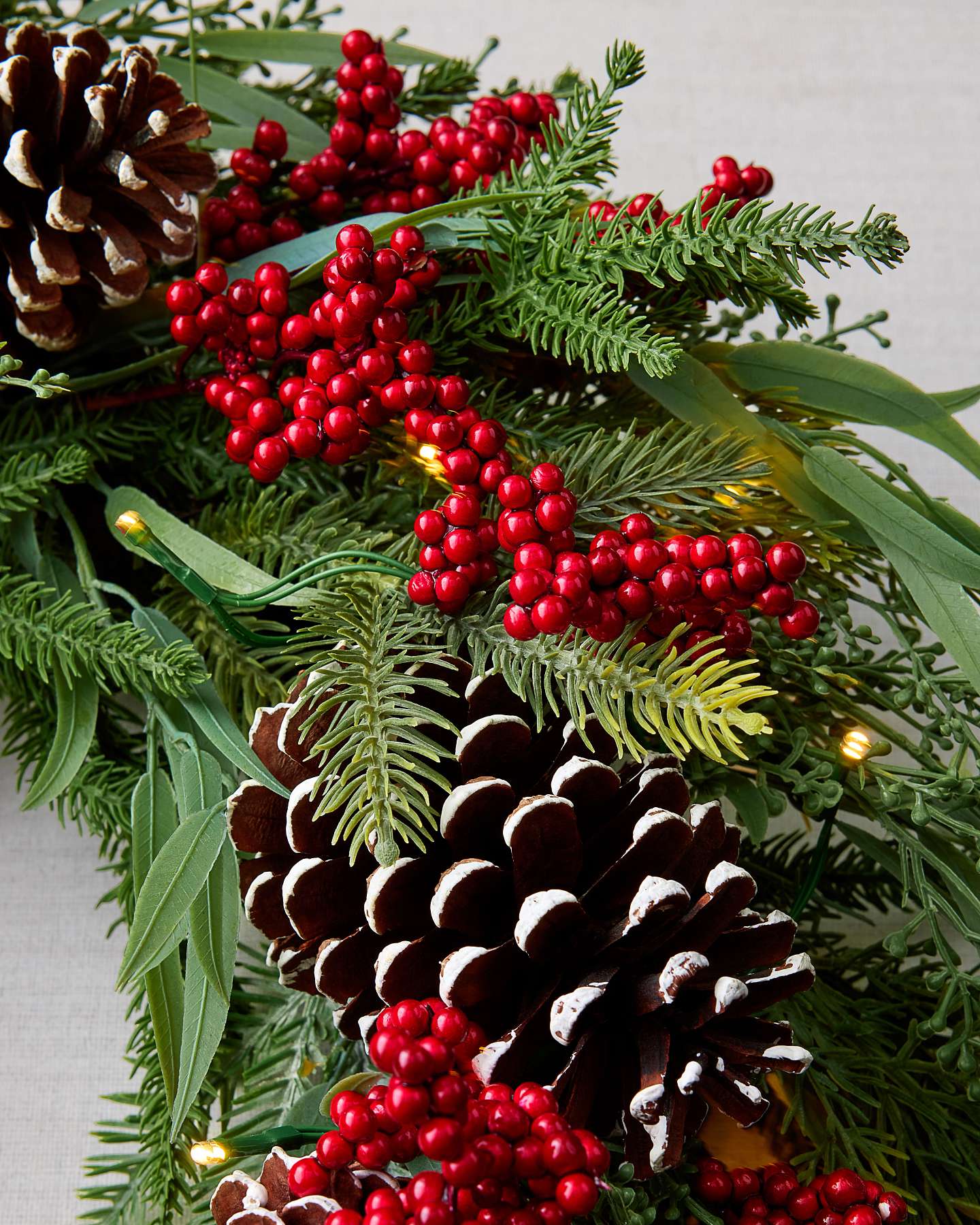 26" Winter Hearthside Wreath