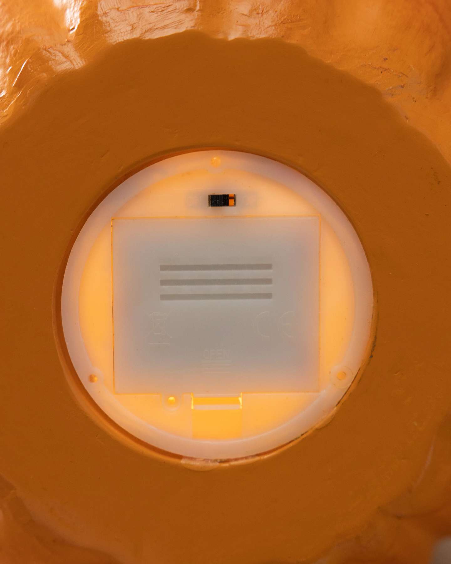 Balsam Hill Lit Tabletop Stacked Jack-o'-Lanterns Battery Compartment Special Feature