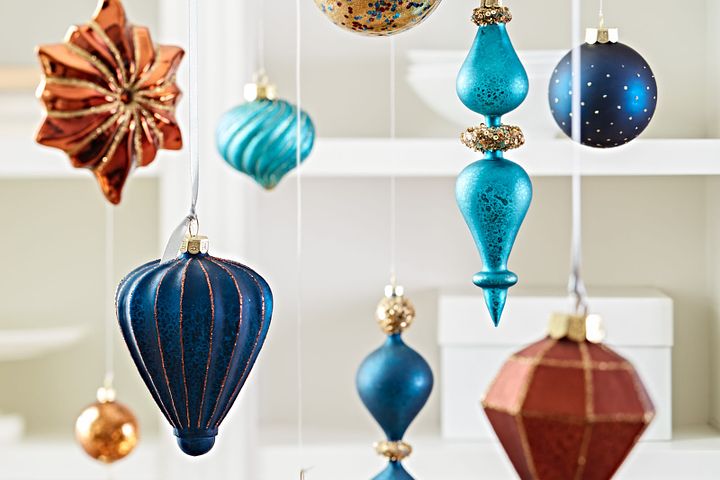How to Hang Christmas Ball Ornaments on Fishing Line