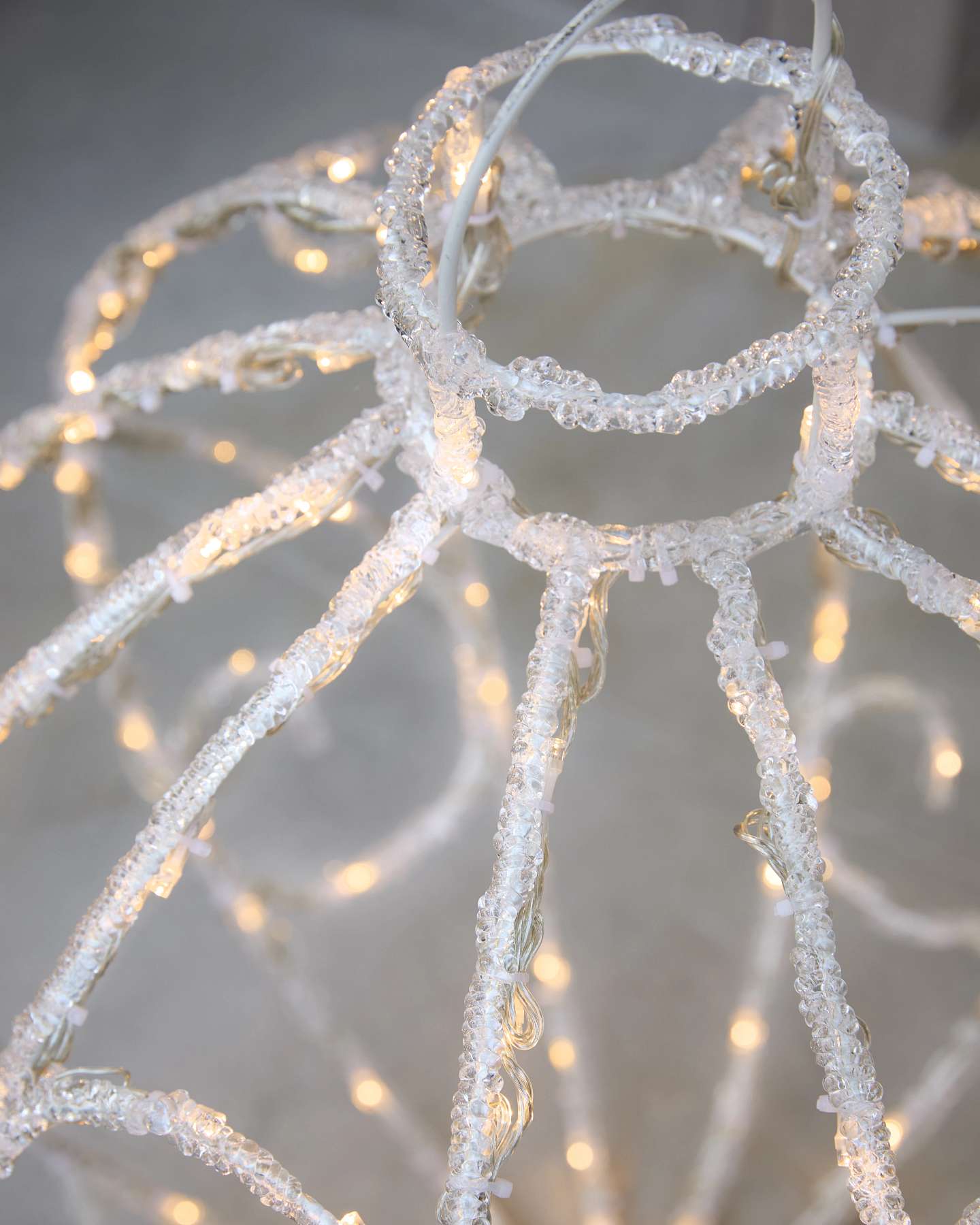 22" Outdoor Lit Swirl Ornament