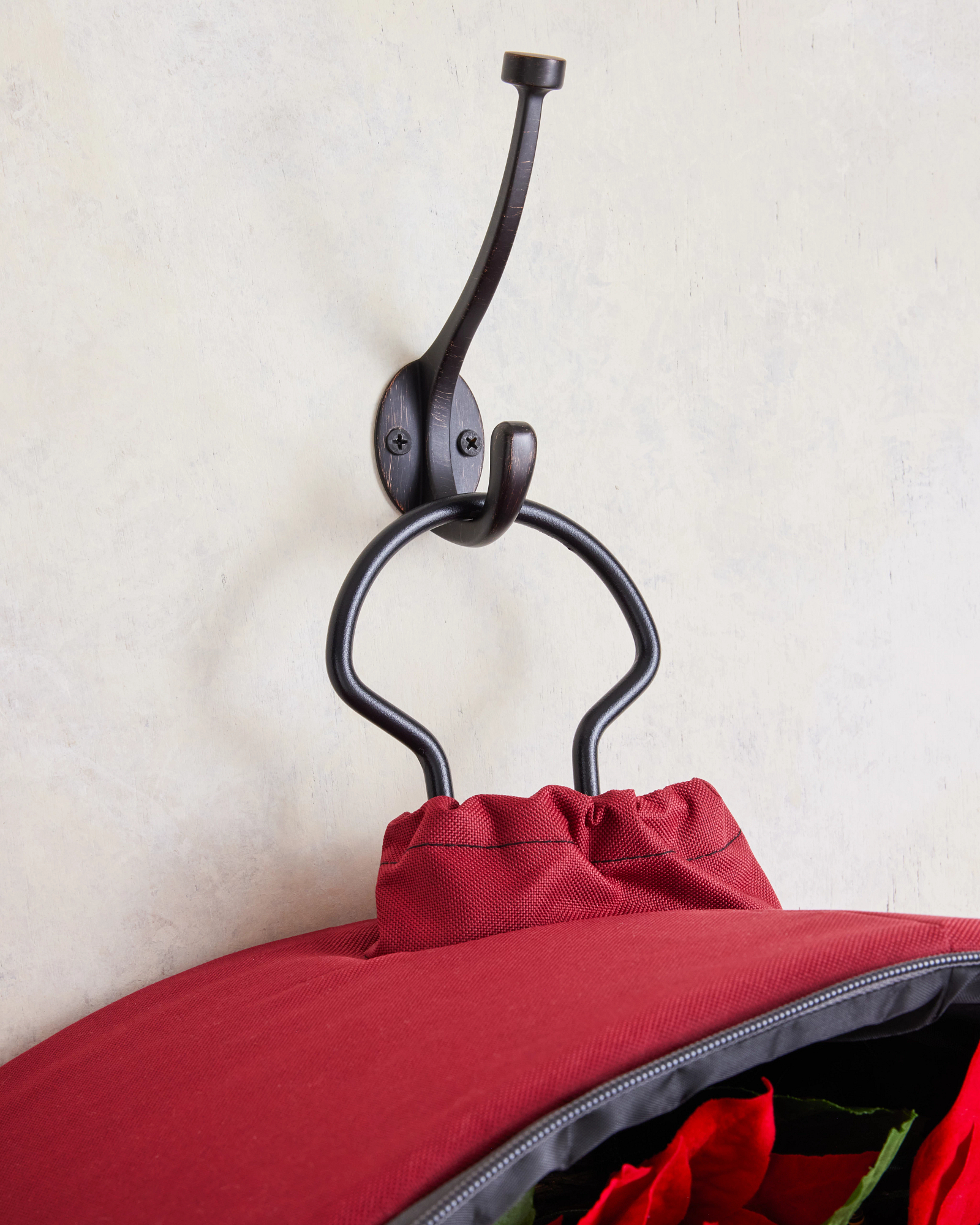 Red Wreath Storage Bag Balsam Hill1