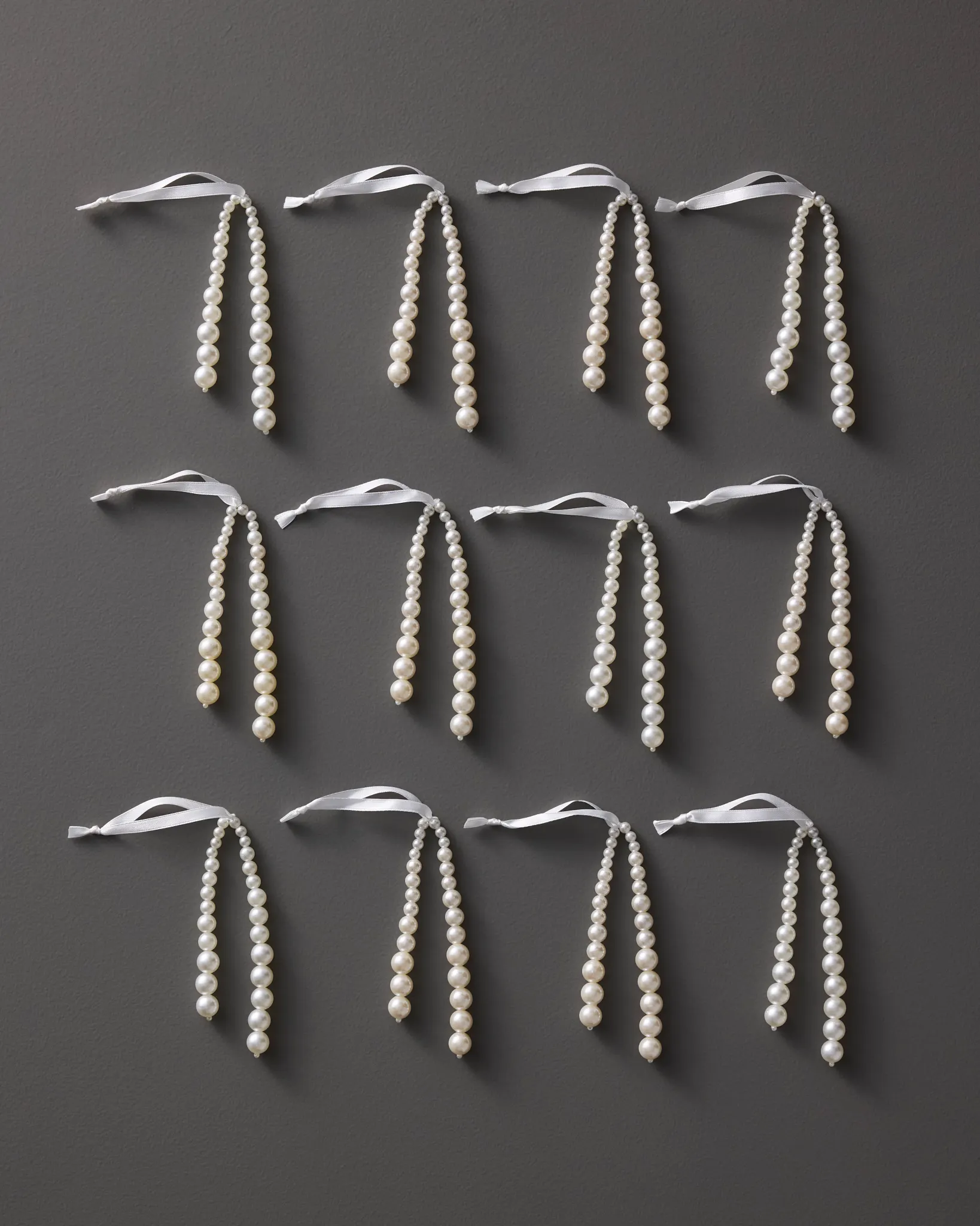 Pearl Drops Ornament Set