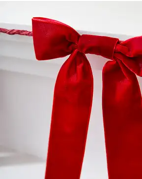 Burgundy Velvet Bow Tree Garland Burgundy Velvet Bow Tree Garland