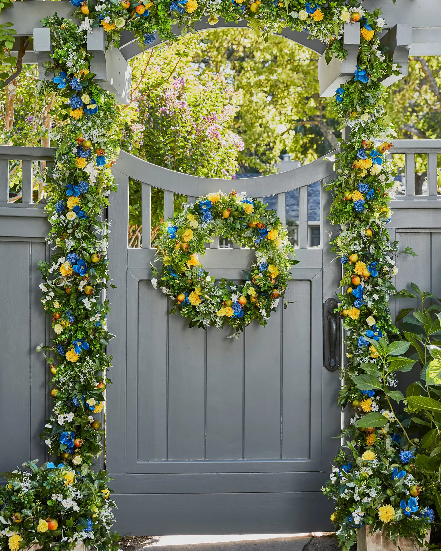 Outdoor Summer Breeze Artificial Garland | Balsam Hill Outdoor Summer Breeze Artificial Garland | Balsam Hill