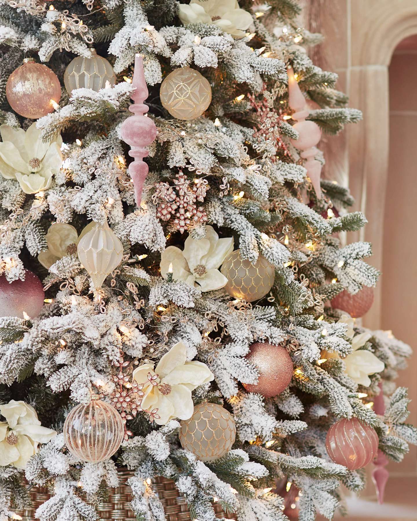 Balsam Hill Winter Wishes Christmas Ornament Set Lifestyle Setting
