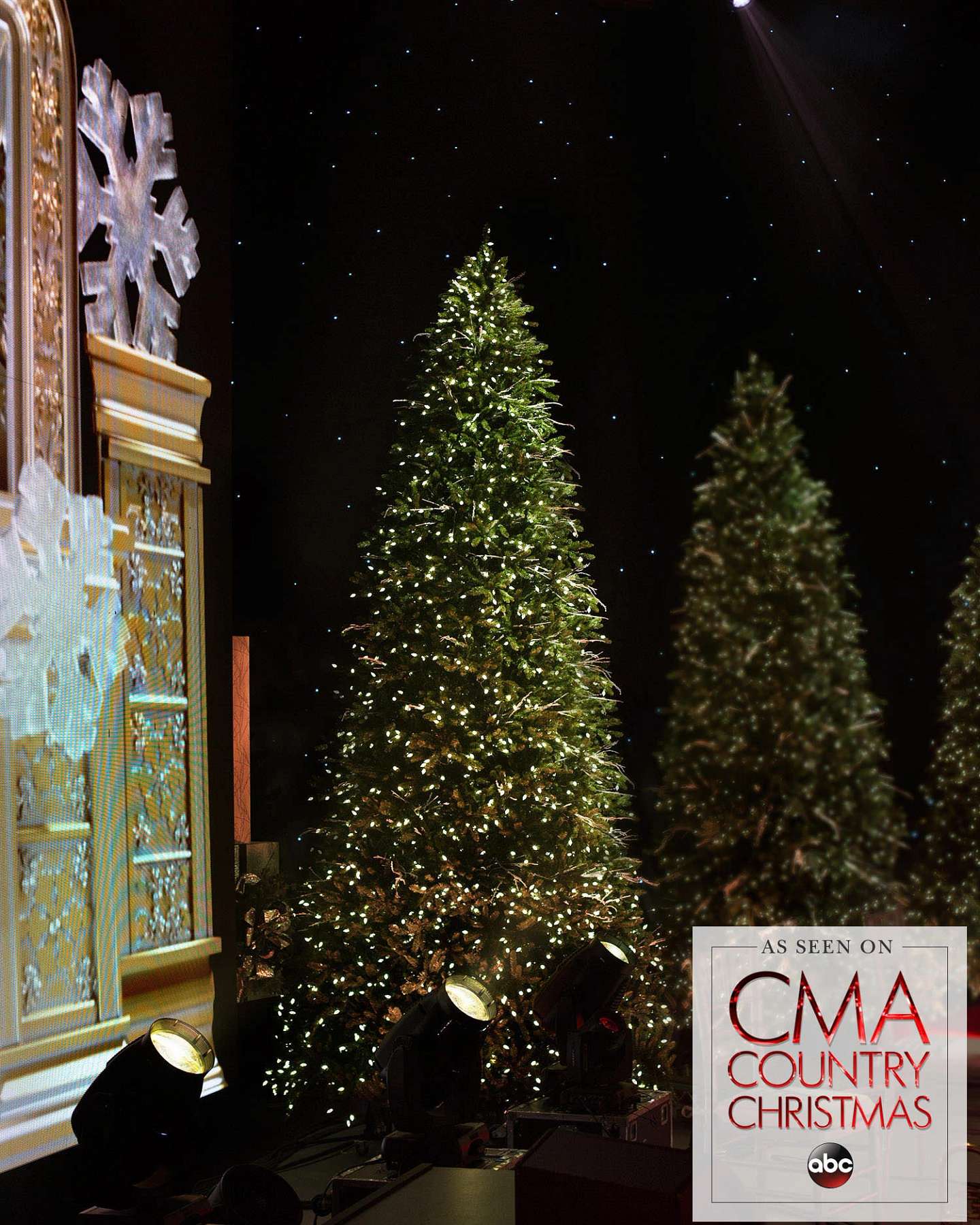 Balsam Hill Rockefeller Pine Artificial Christmas Tree Seasonal Ambiance