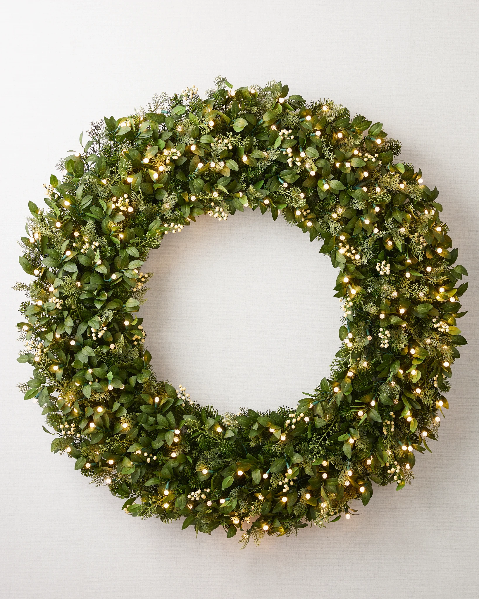 Outdoor White Berry Cypress Wreath