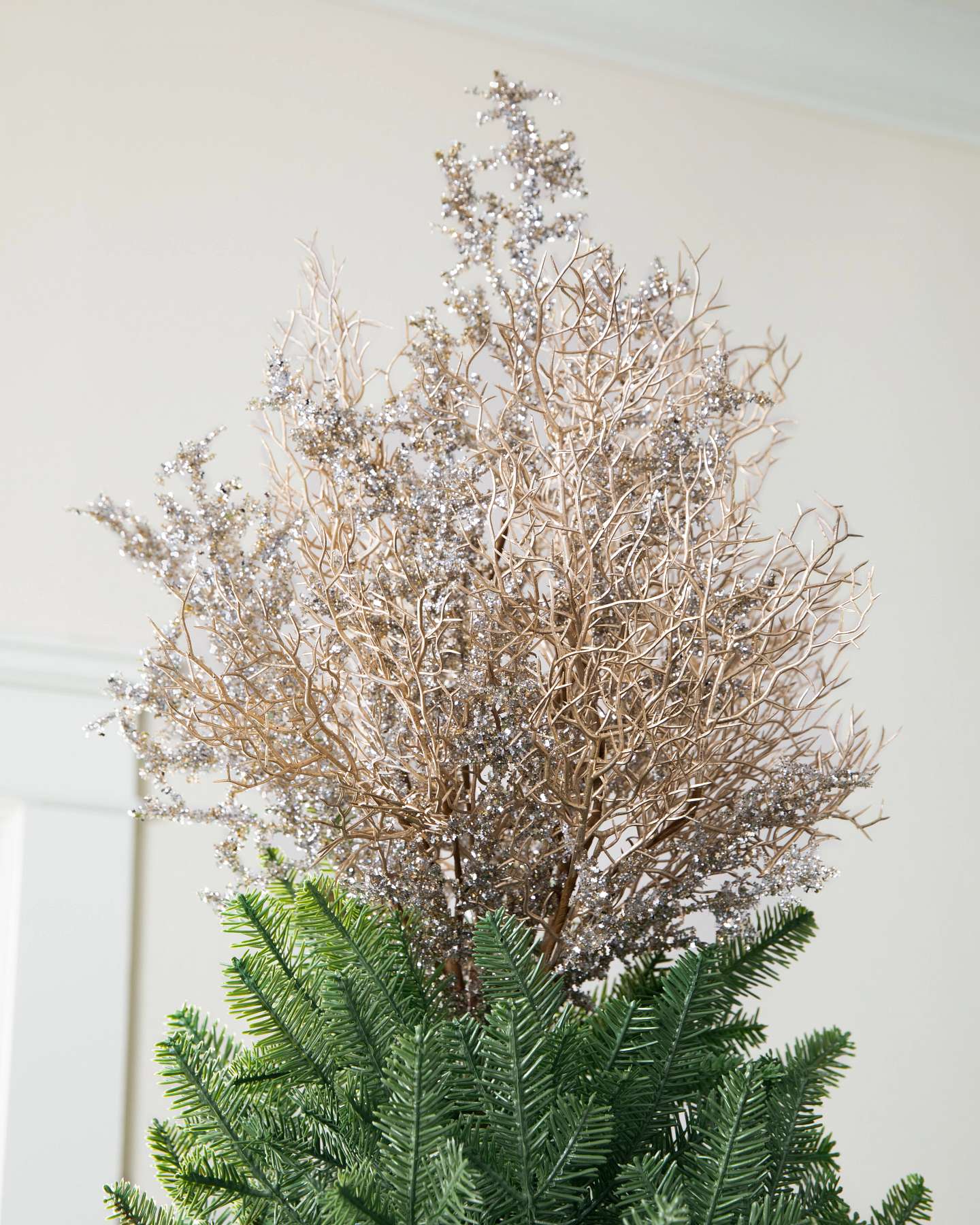 Balsam Hill 30-Inch Silver and Gold Christmas Bouquet Artificial Tree Topper Elegant Design