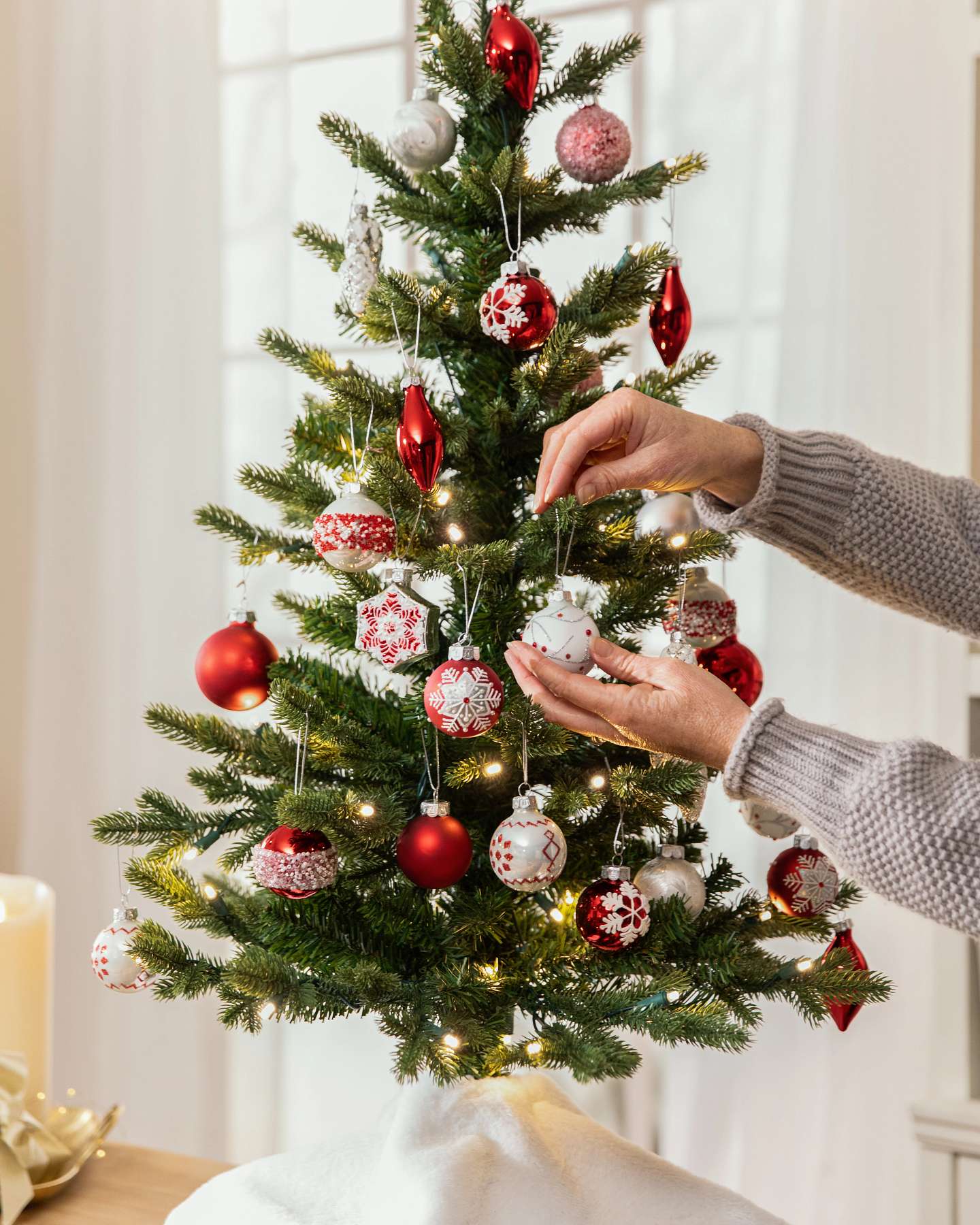 Balsam Hill Decorated Artificial Christmas Tree Kit Lifestyle Display with Red and White Accent