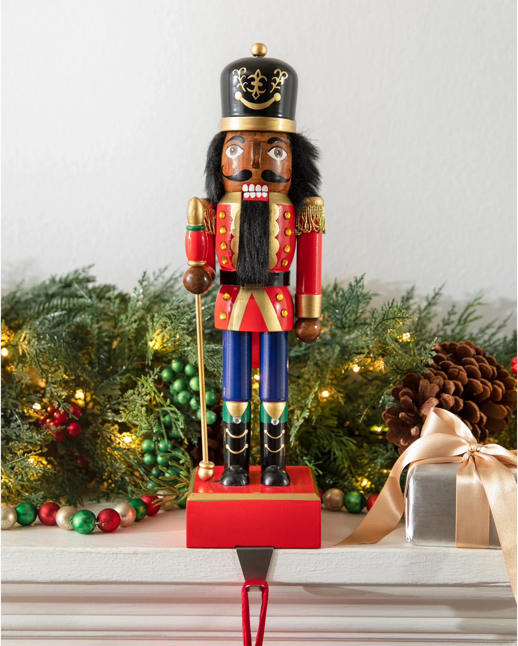 What does a nutcracker look like deals