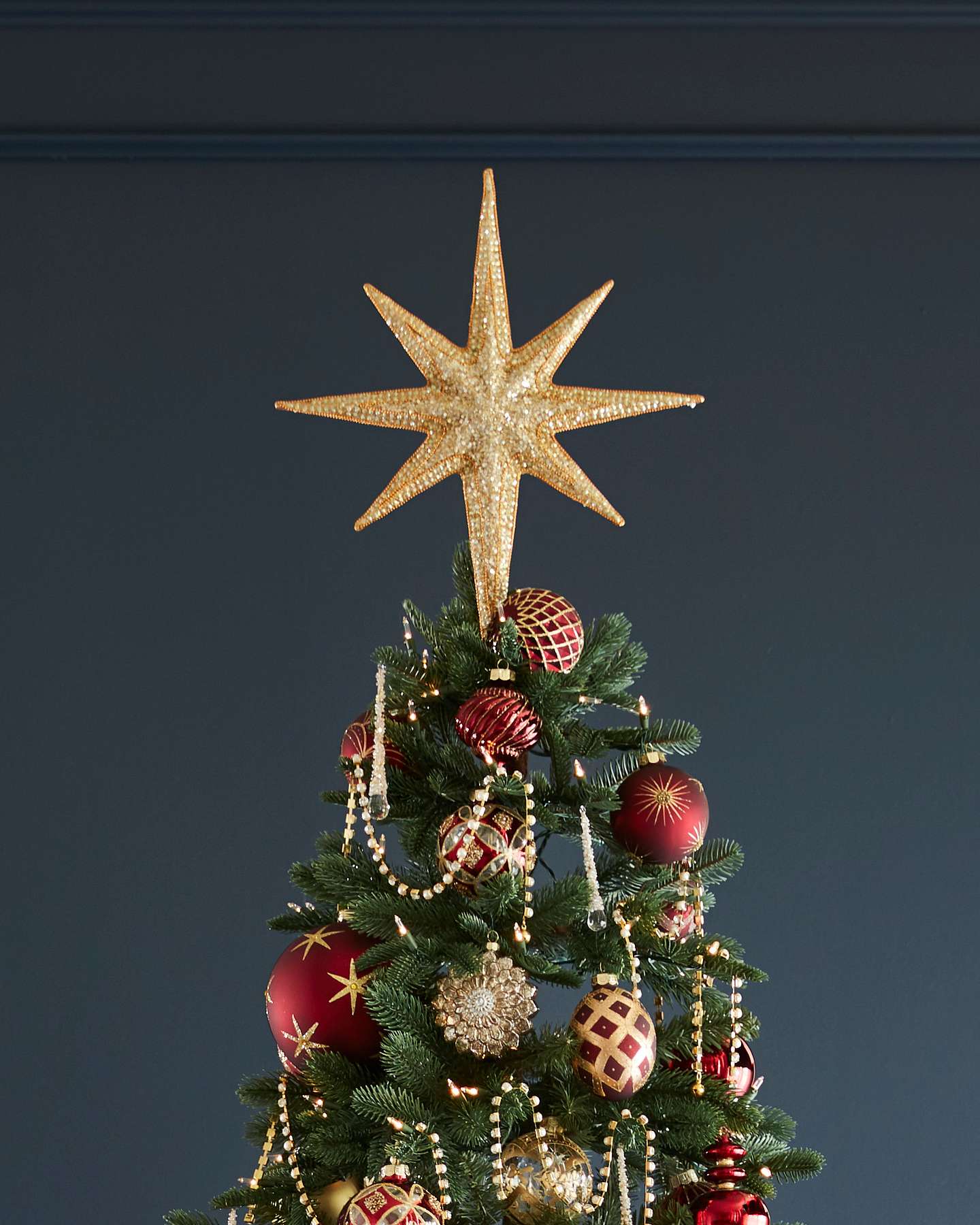 Balsam Hill Klassische Weihnachtsbaumspitze Funkelnder Stern