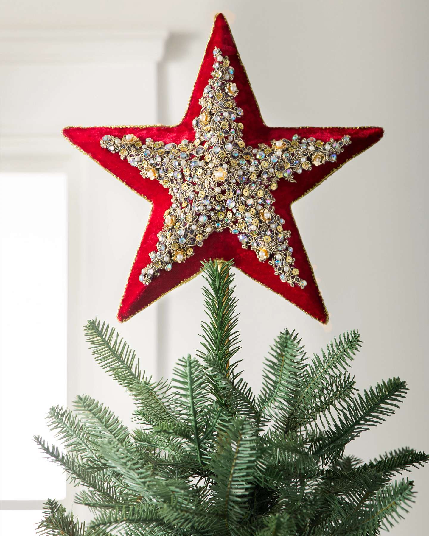 Balsam Hill Red Star Beaded Artificial Christmas Tree Topper Showcase