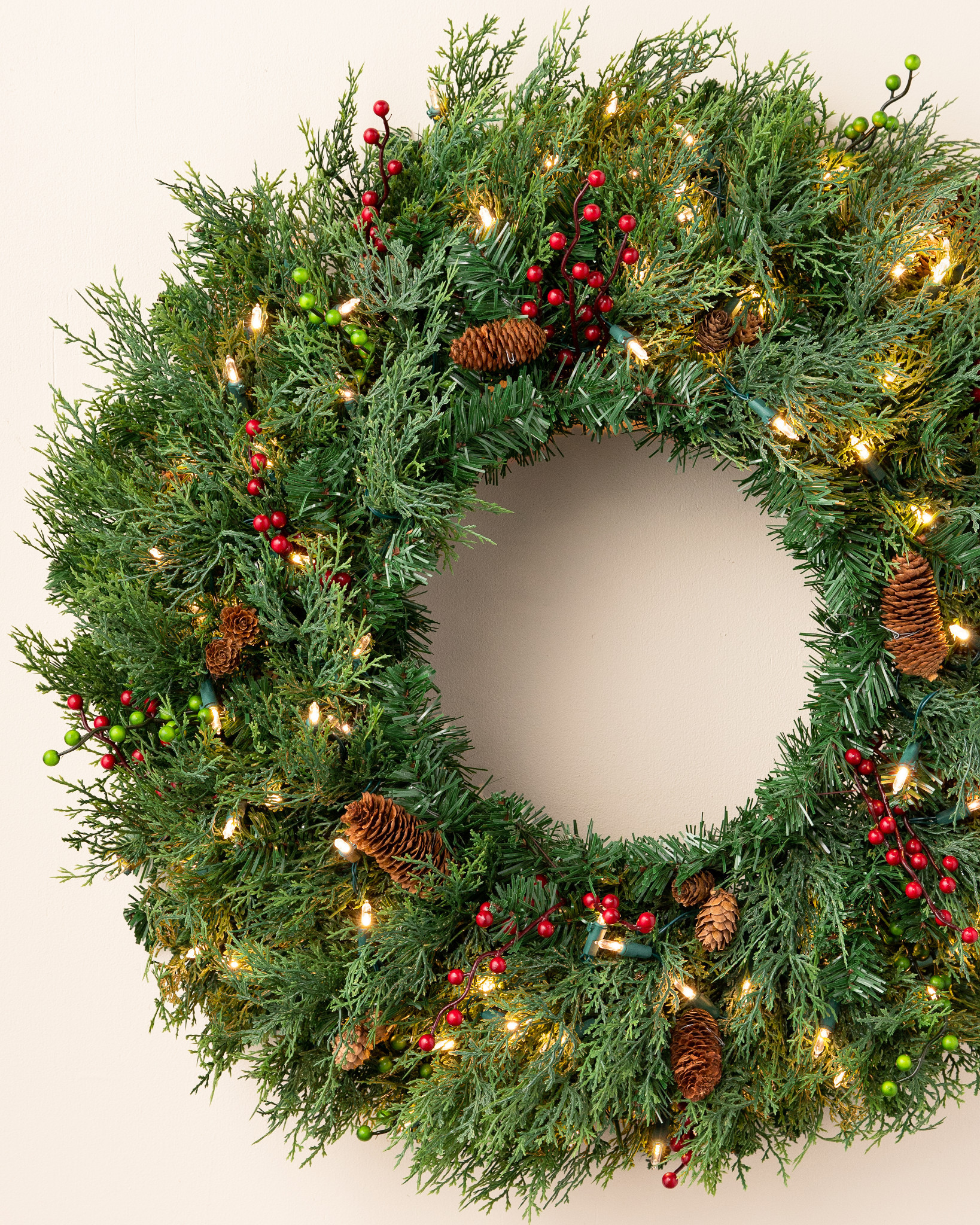 Outdoor Beacon Hill Cypress Wreath