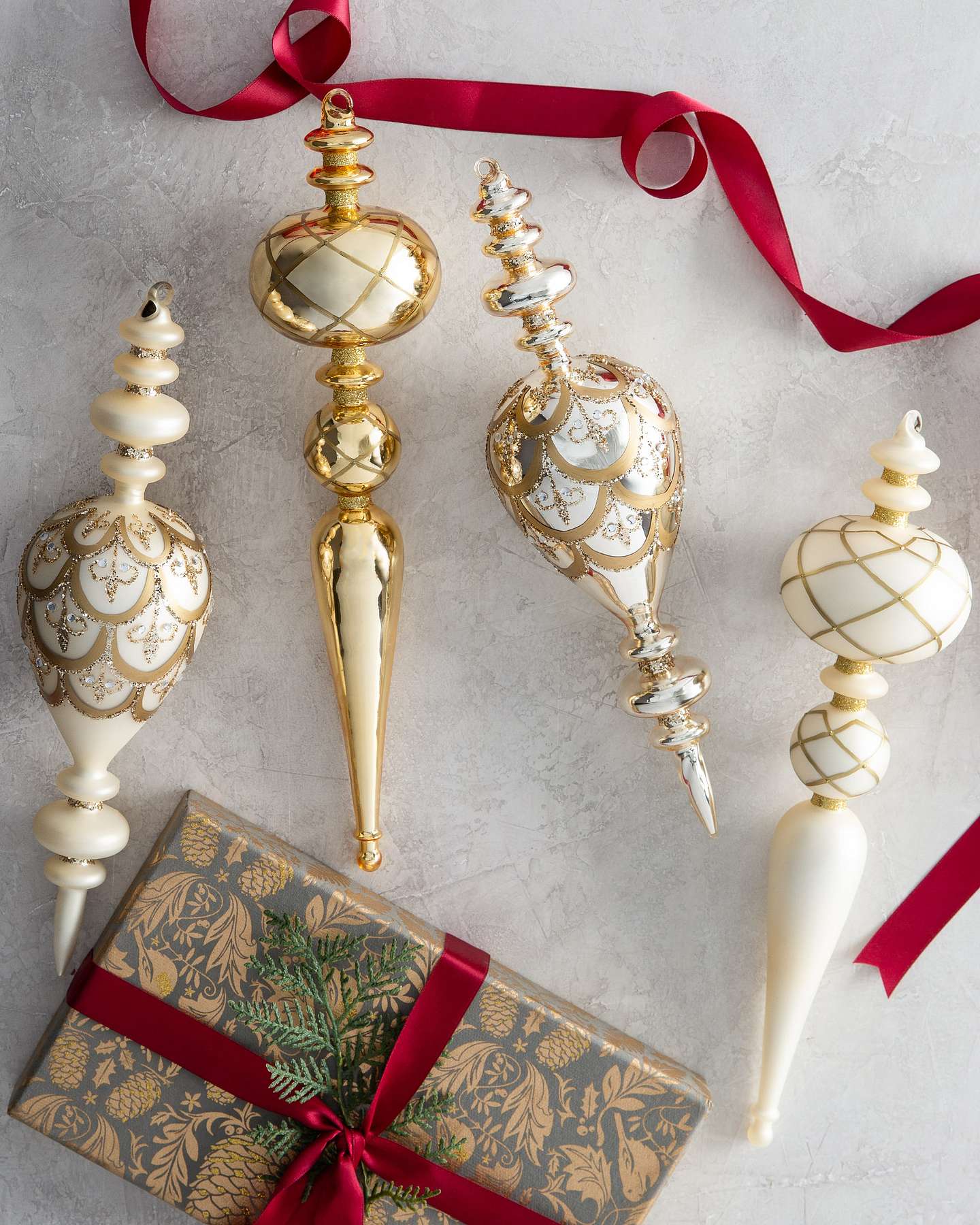 Balsam Hill Gilded Glory Glass Finial Artificial Christmas Ornament Set in Gold
