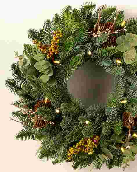 18 inches Clear LED Mountain Meadow Wreath 
 by Balsam Hill SSCR