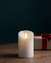 3英寸x 4英寸奇迹火焰LED蜡柱蜡烛由Balsam Hill欧宝体育com