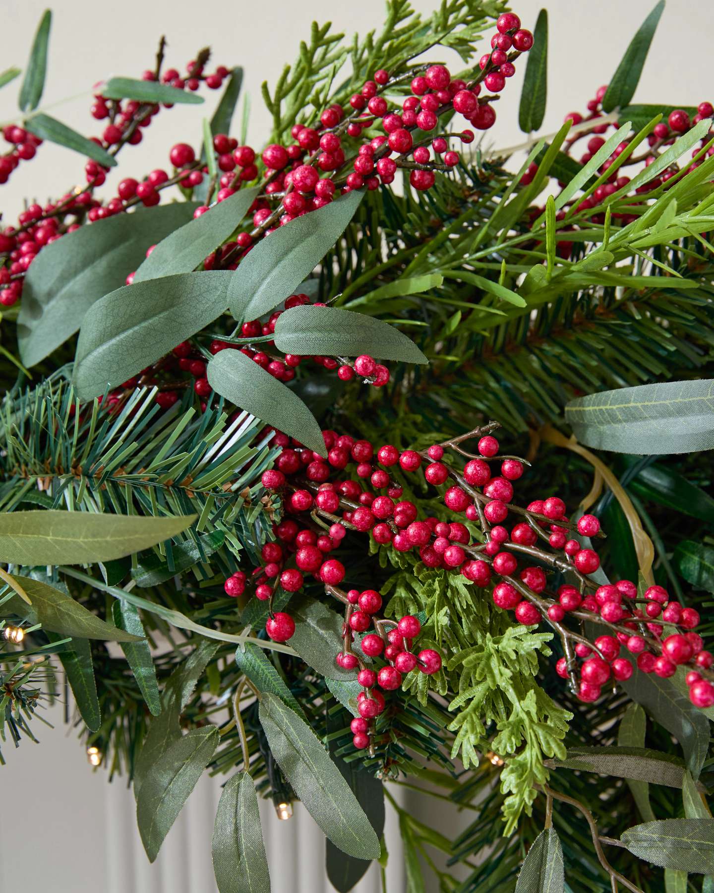 10' Evergreen Pepper Berry Garland