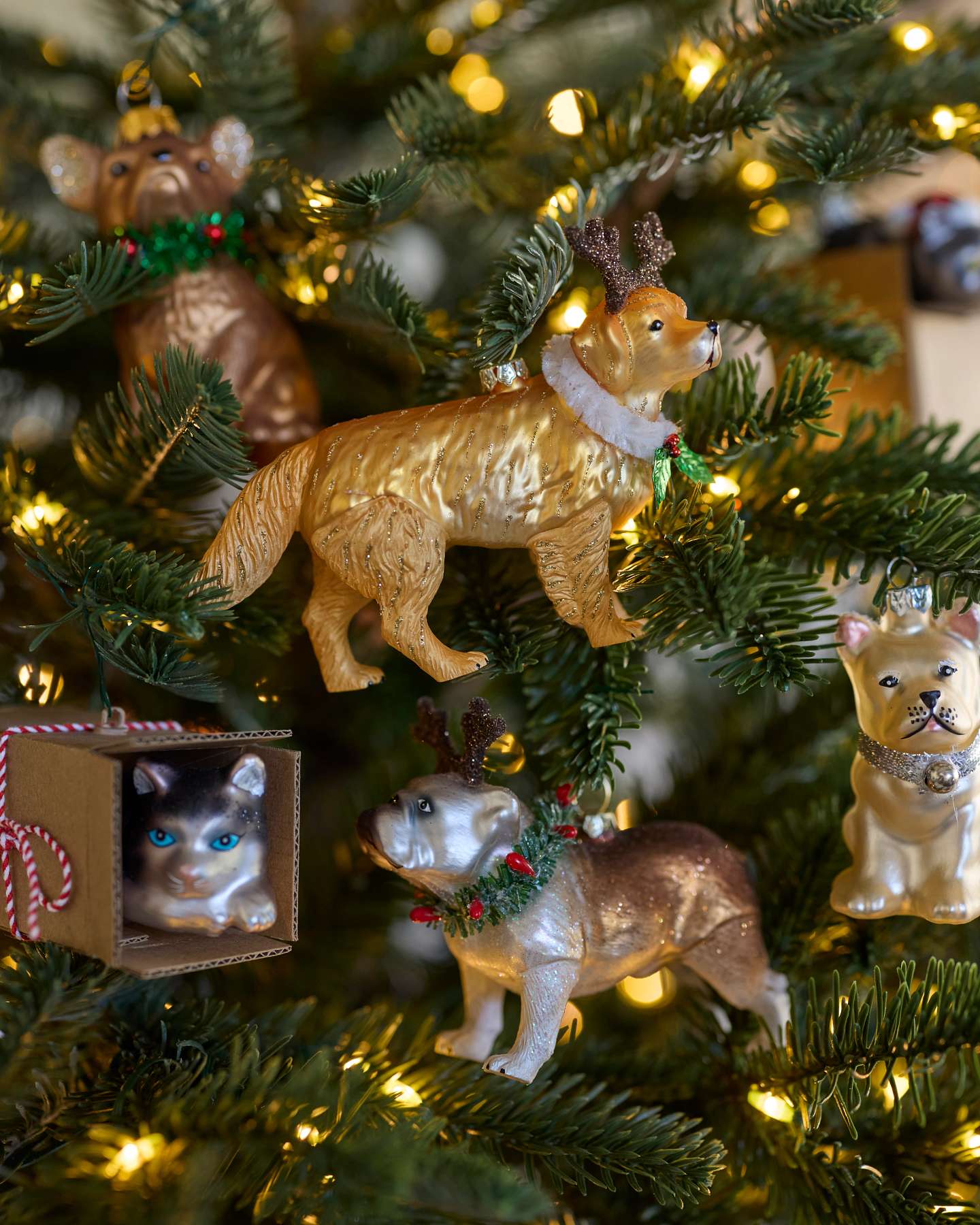 Christmas Golden Retriever Glass Ornament Set