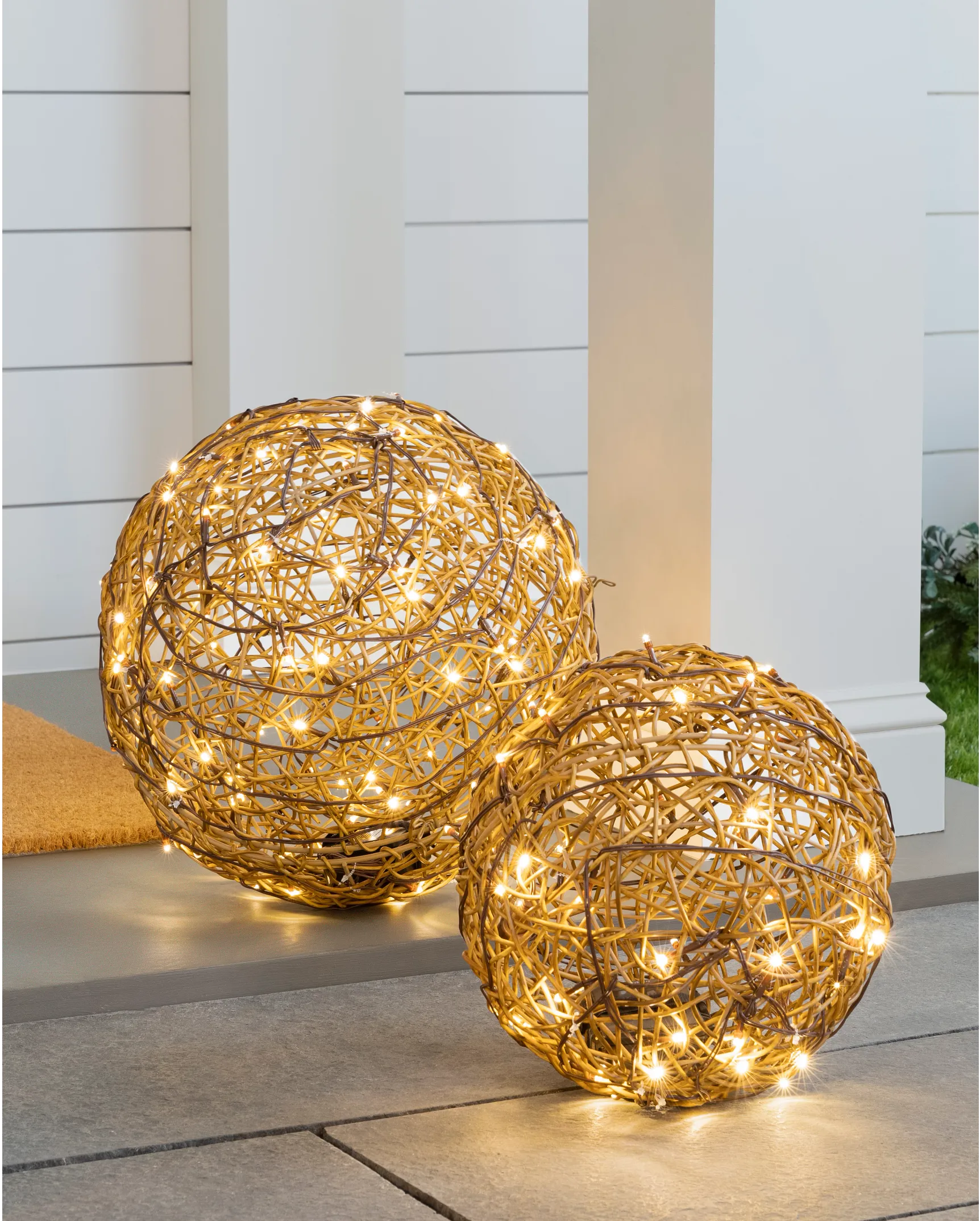 Outdoor LED Wire Sculptures Tabletop Decor