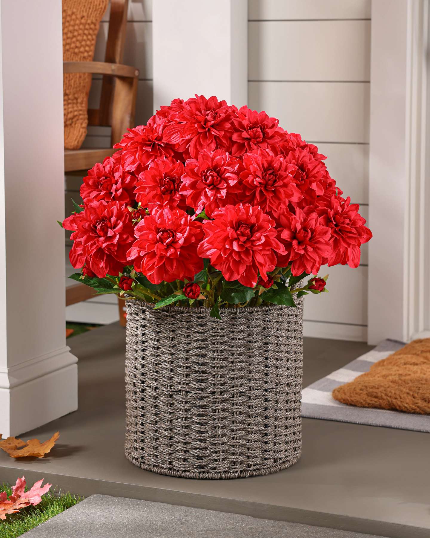 Balsam Hill Outdoor Vibrant Dahlias Artificial Spring Foliage in Garden Setting