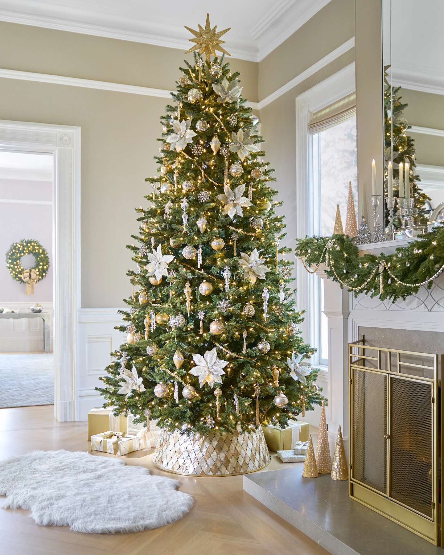BH Heritage Jeweled Finial Bauble Set