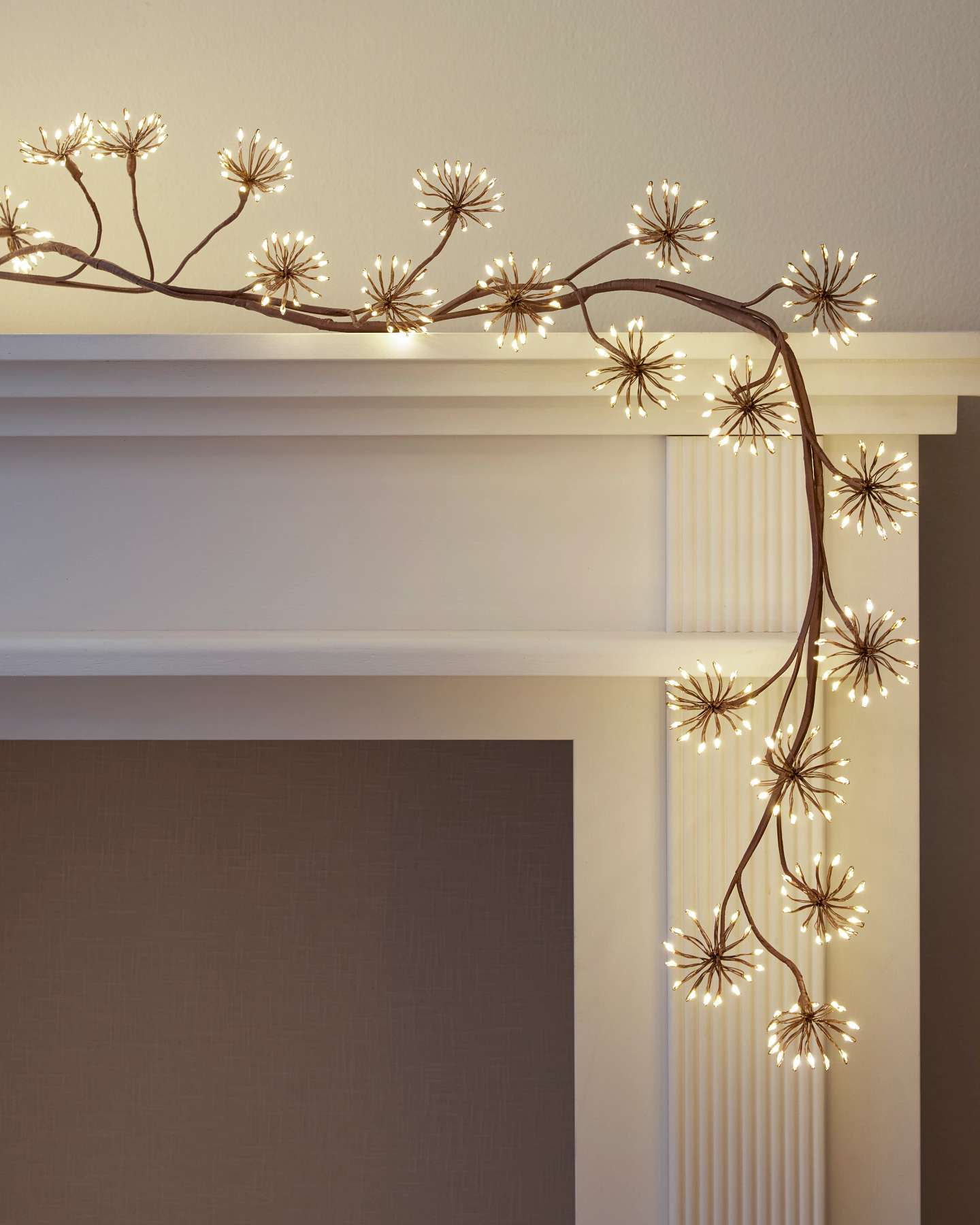 6' Brown Outdoor Lit Cluster Fairy Starburst Garland