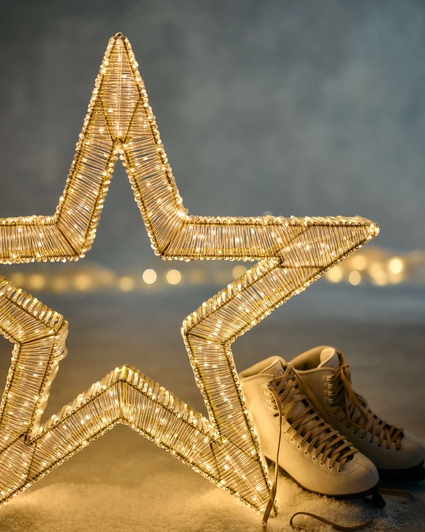 31.5" Twinkling Star Silhouette