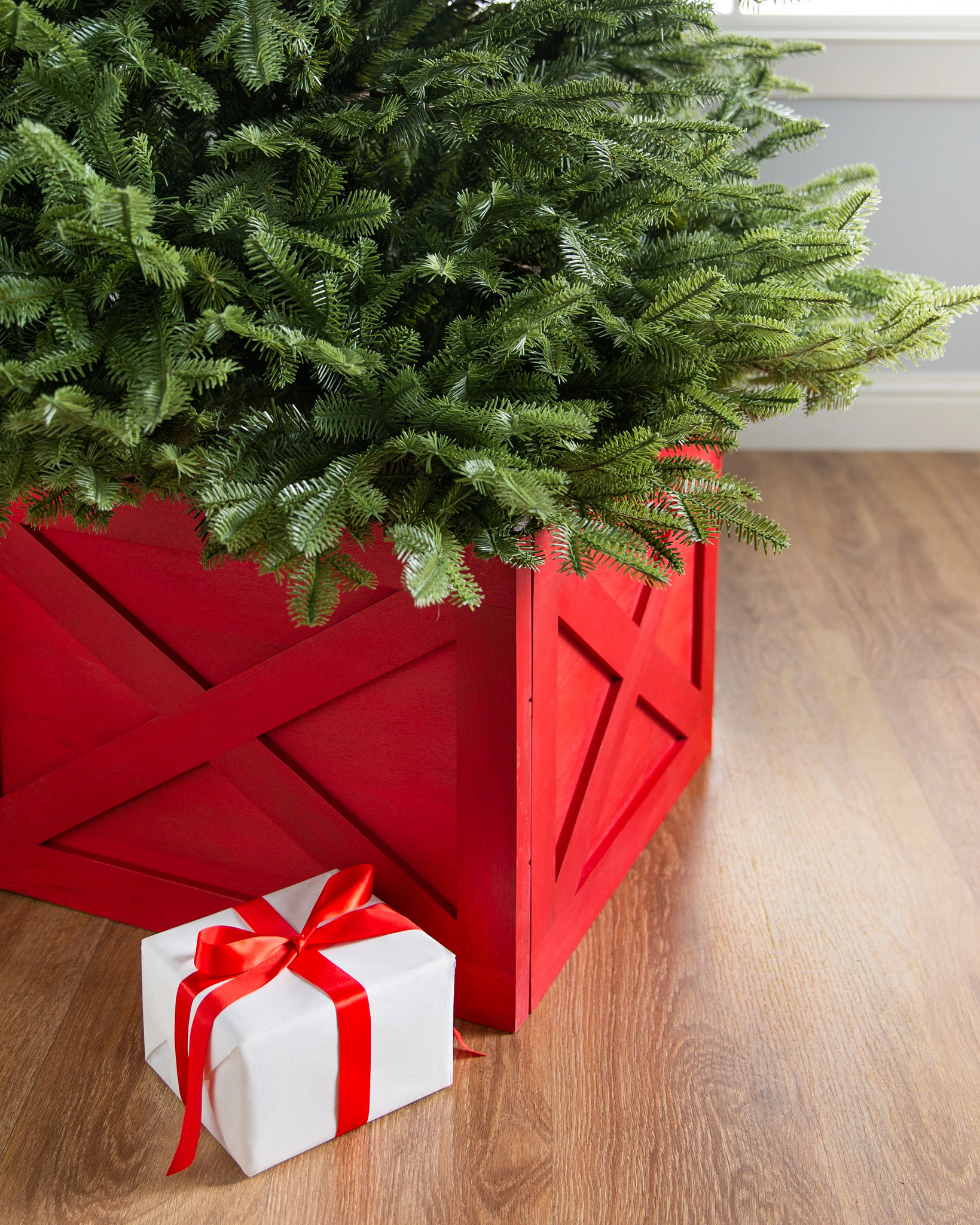 Red Wooden Crate Tree Collar