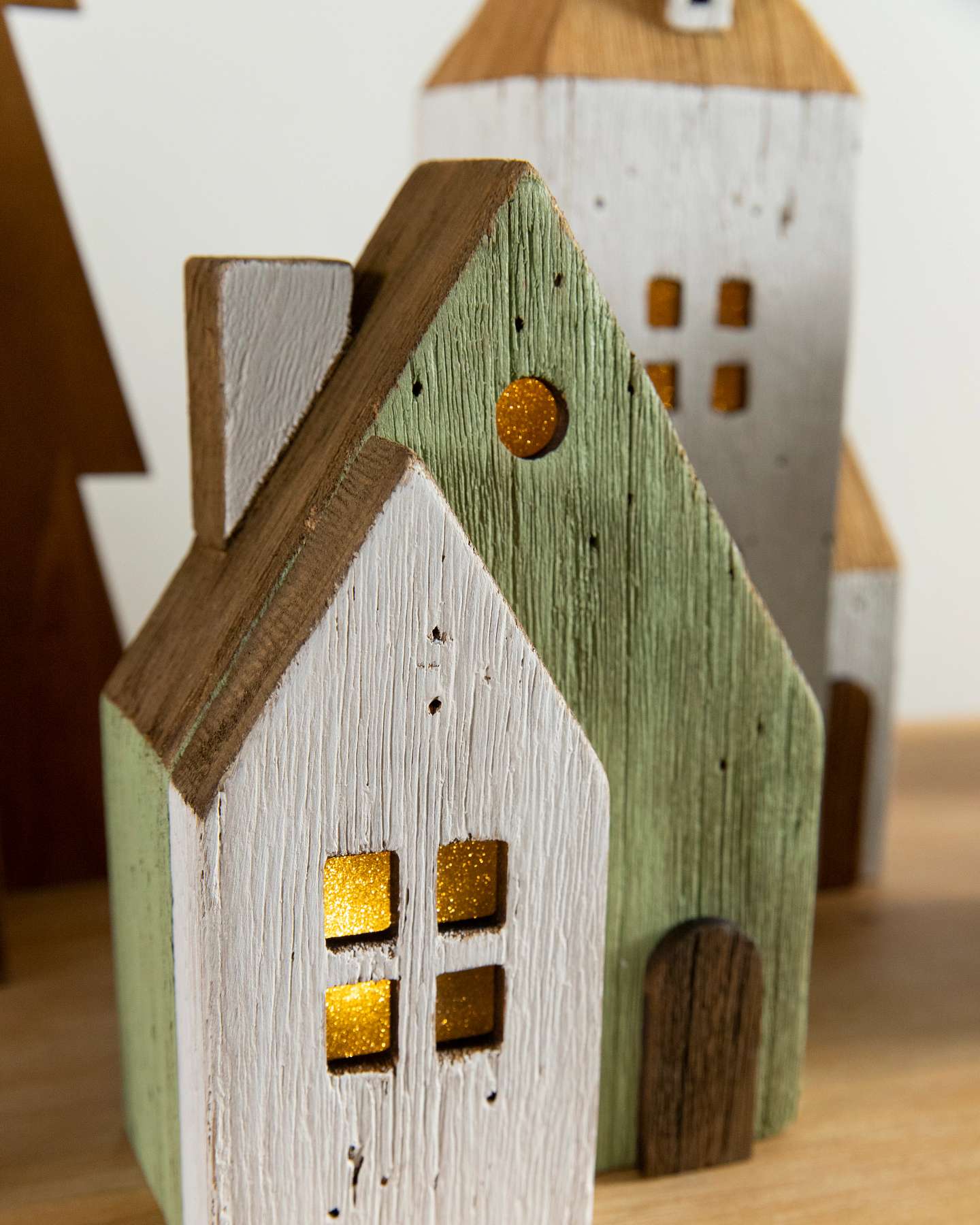 Balsam Hill Farmhouse Lit Wooden Village Set of 9 Closeup of White Barn Style House