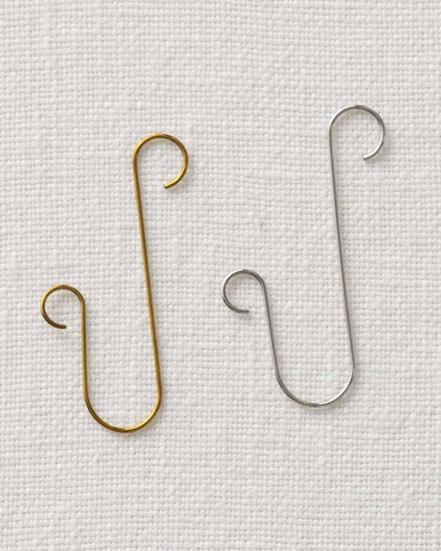 Balsam Hill Gold Large Christmas Ornament Hooks Set of 100 Closeup of 2 Hooks