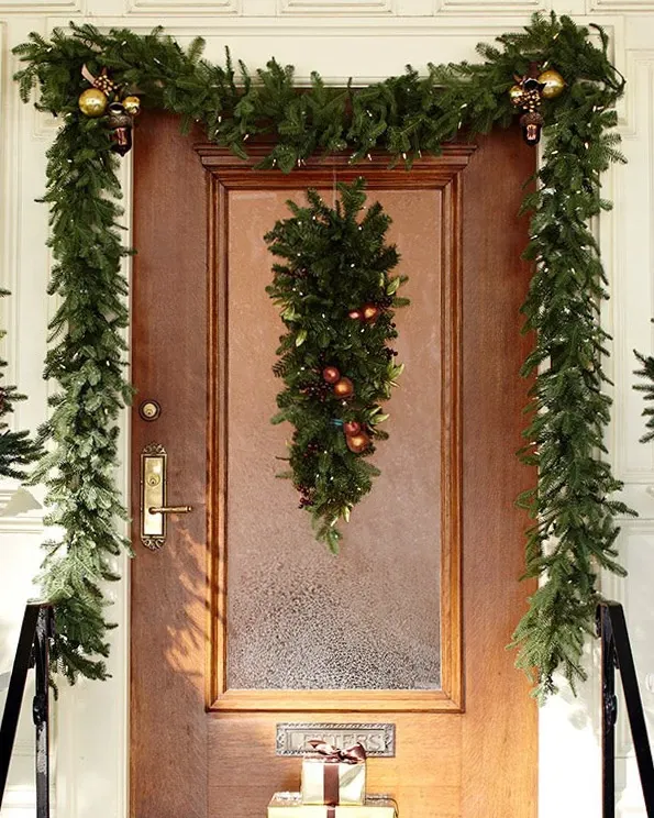 BH Balsam Fir Garland by Balsam Hill Lifestyle 40