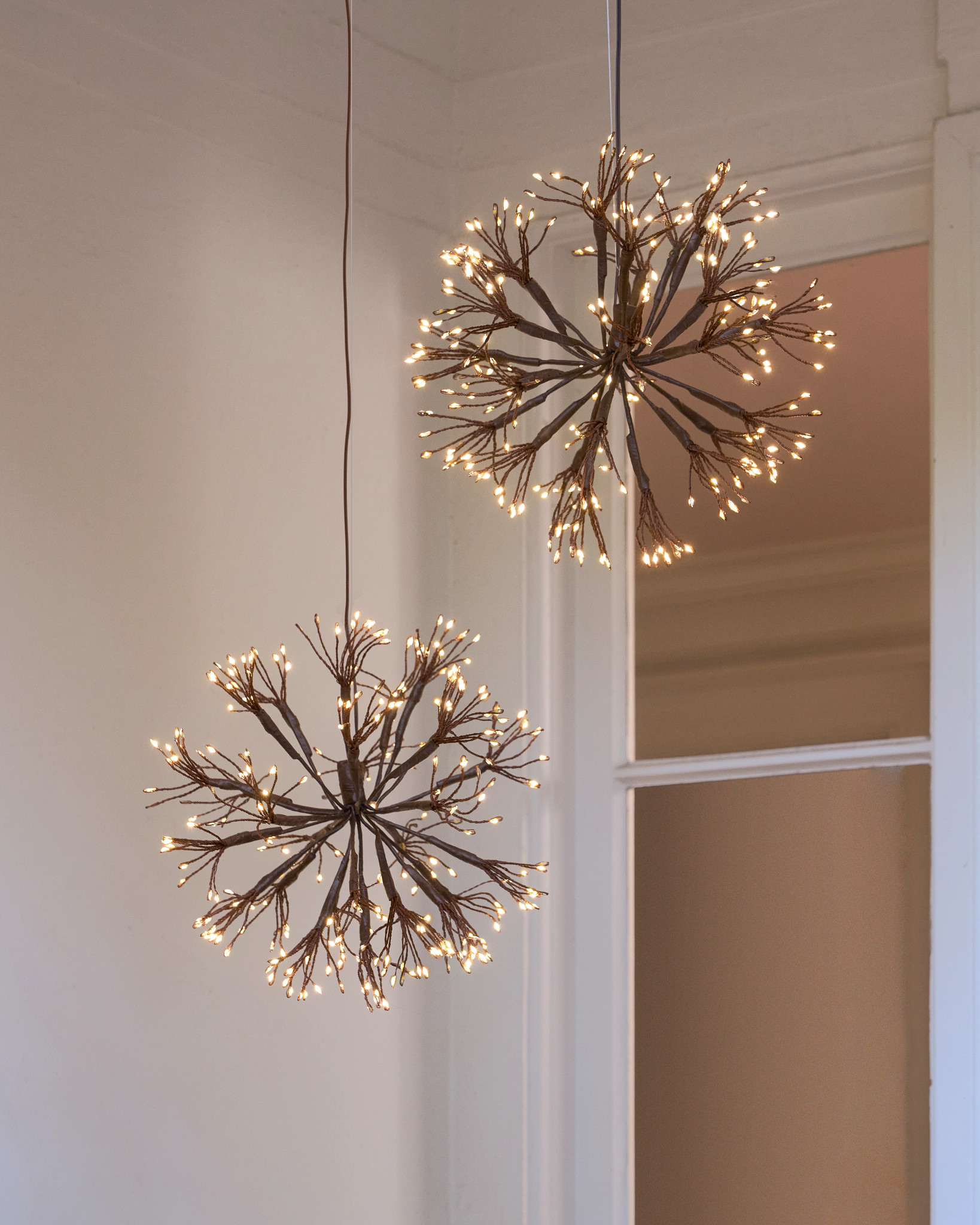 Brown Outdoor Cluster Fairy Starburst Light Set